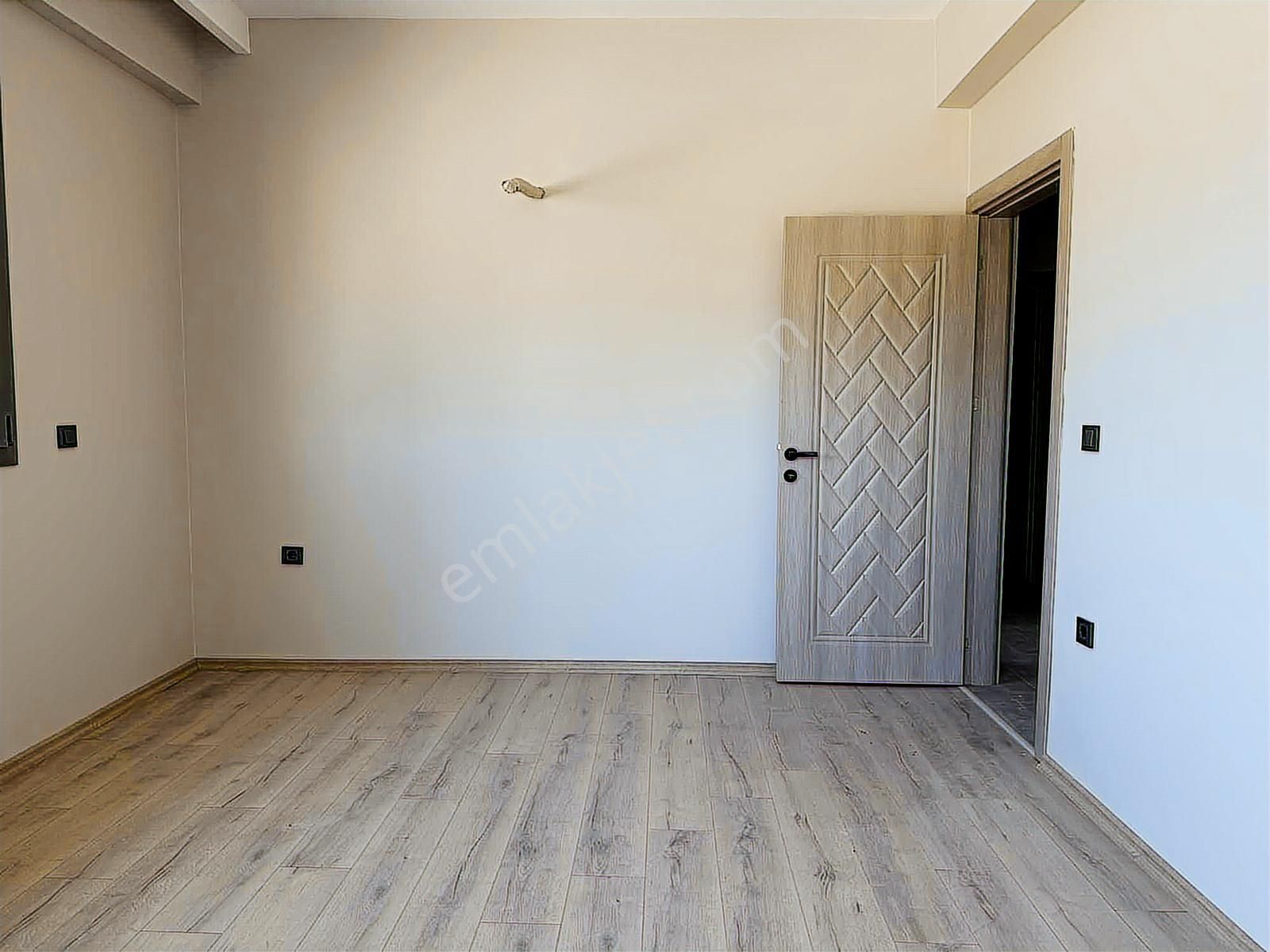 Villakent'te Şömineli Yerden Isıtmalı 5+1 Satılık Villa - Görsel 9