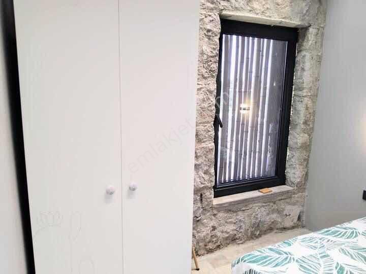 Bitez'de Prestijli Sitede 3+1 Özel Villa Ve 1+1 Müstemilat - Görsel 20