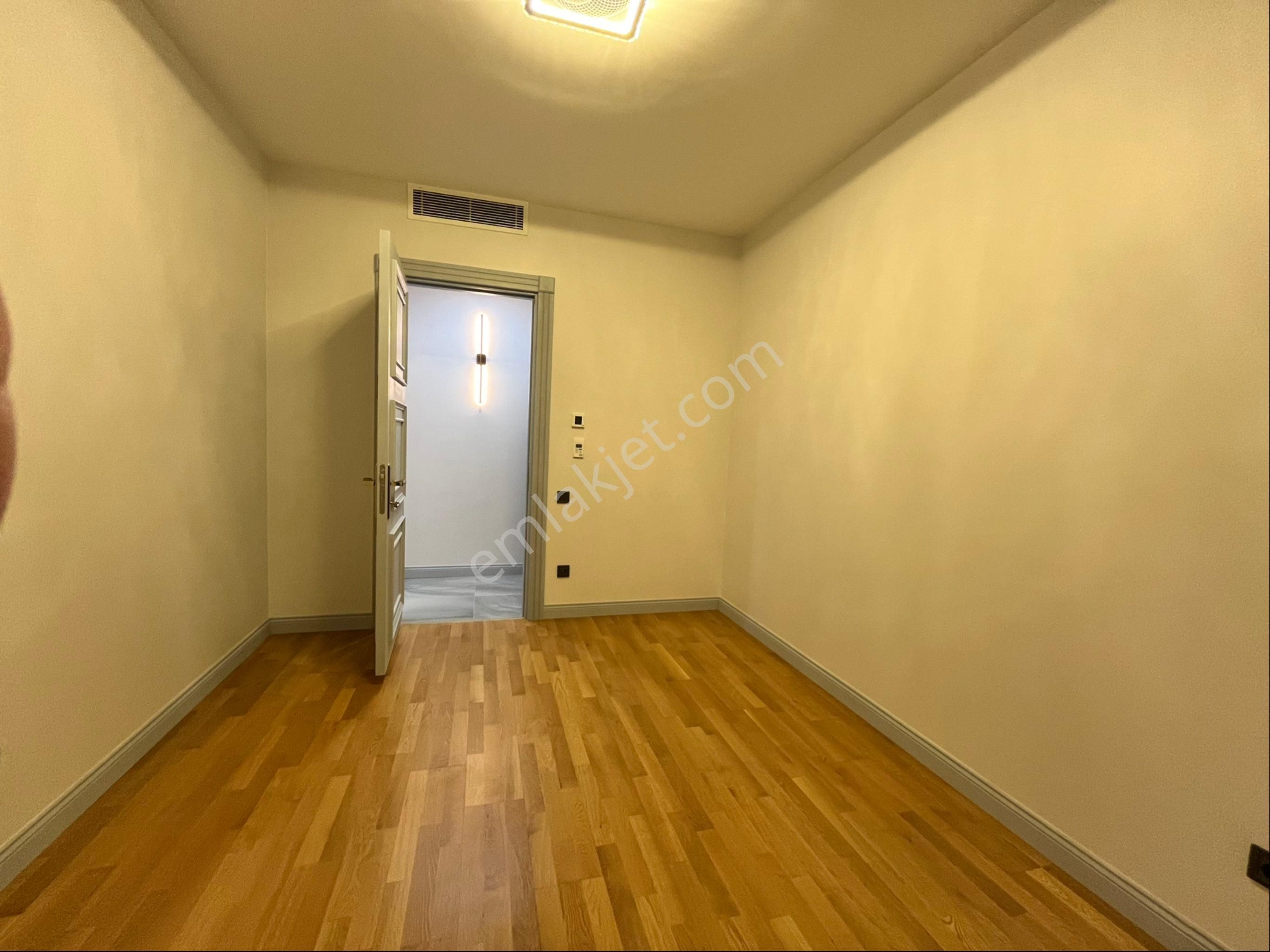 Başakşehir Onurkentte Satılık 3+1 Lüks Daire - Görsel 15