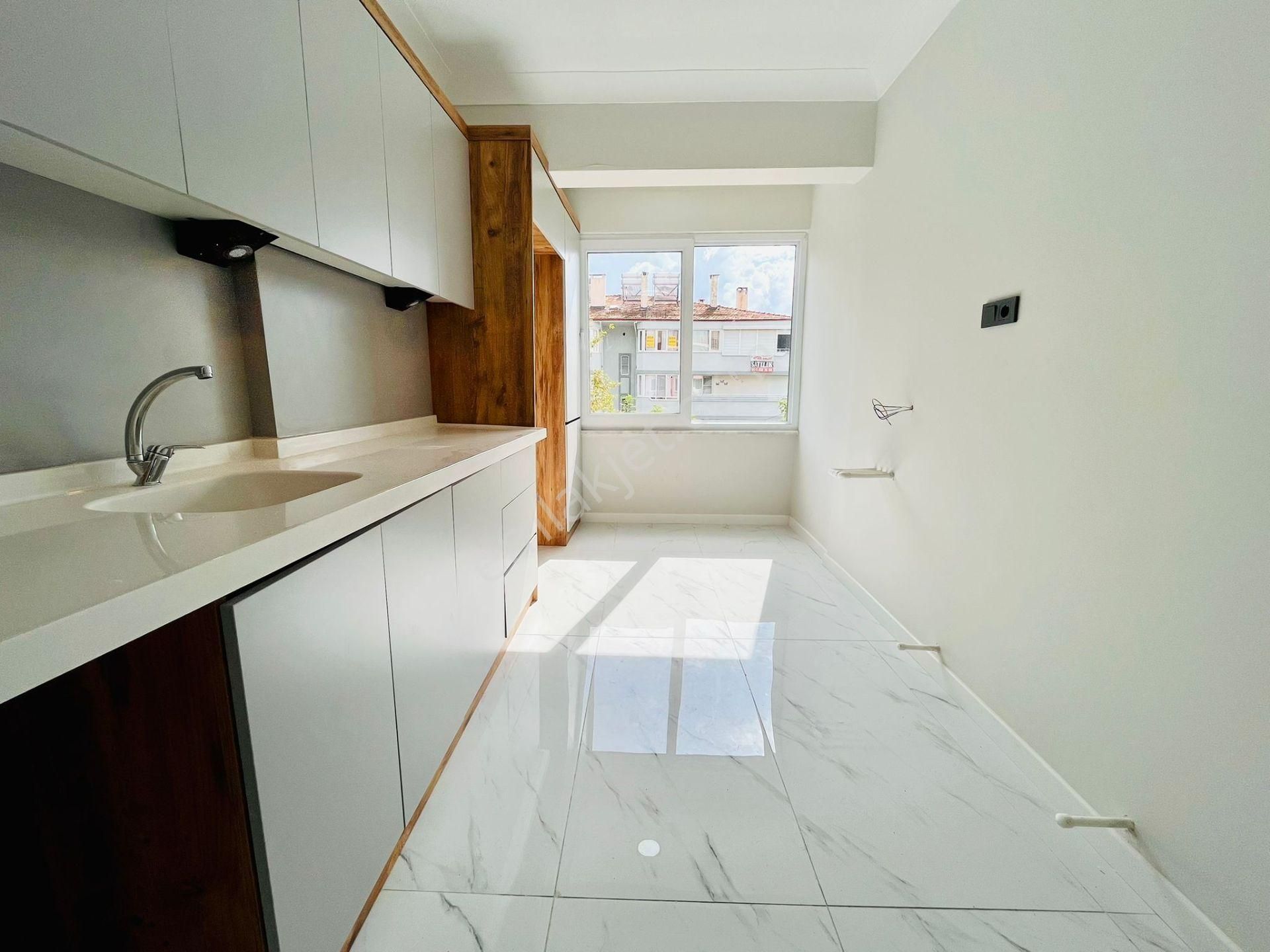 Yükselden Satılık İkizçayda Yeşil Manzaralı Ara Kat Ultra Lüks 2+1 Daire - Görsel 29