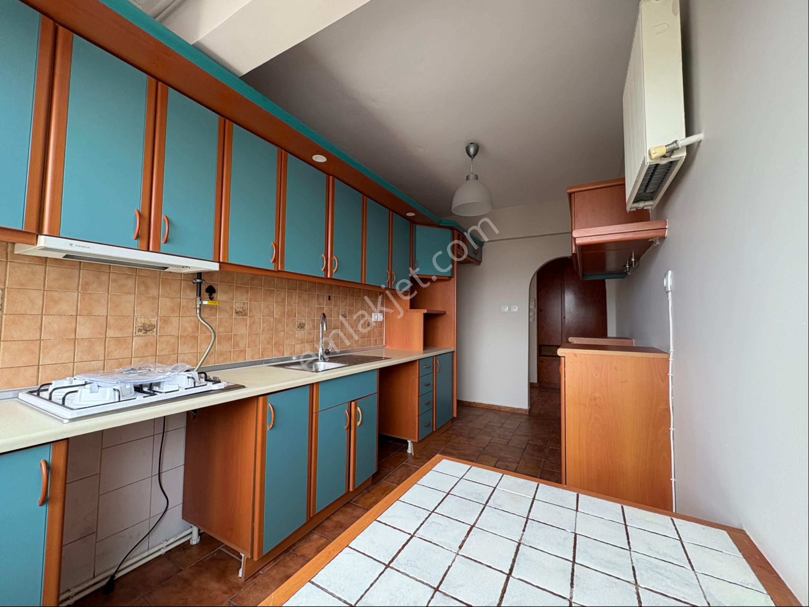 Oben'den Bayar Caddesinde Balkonlu 3+1 115 M² Net Kulllanımlı - Görsel 10