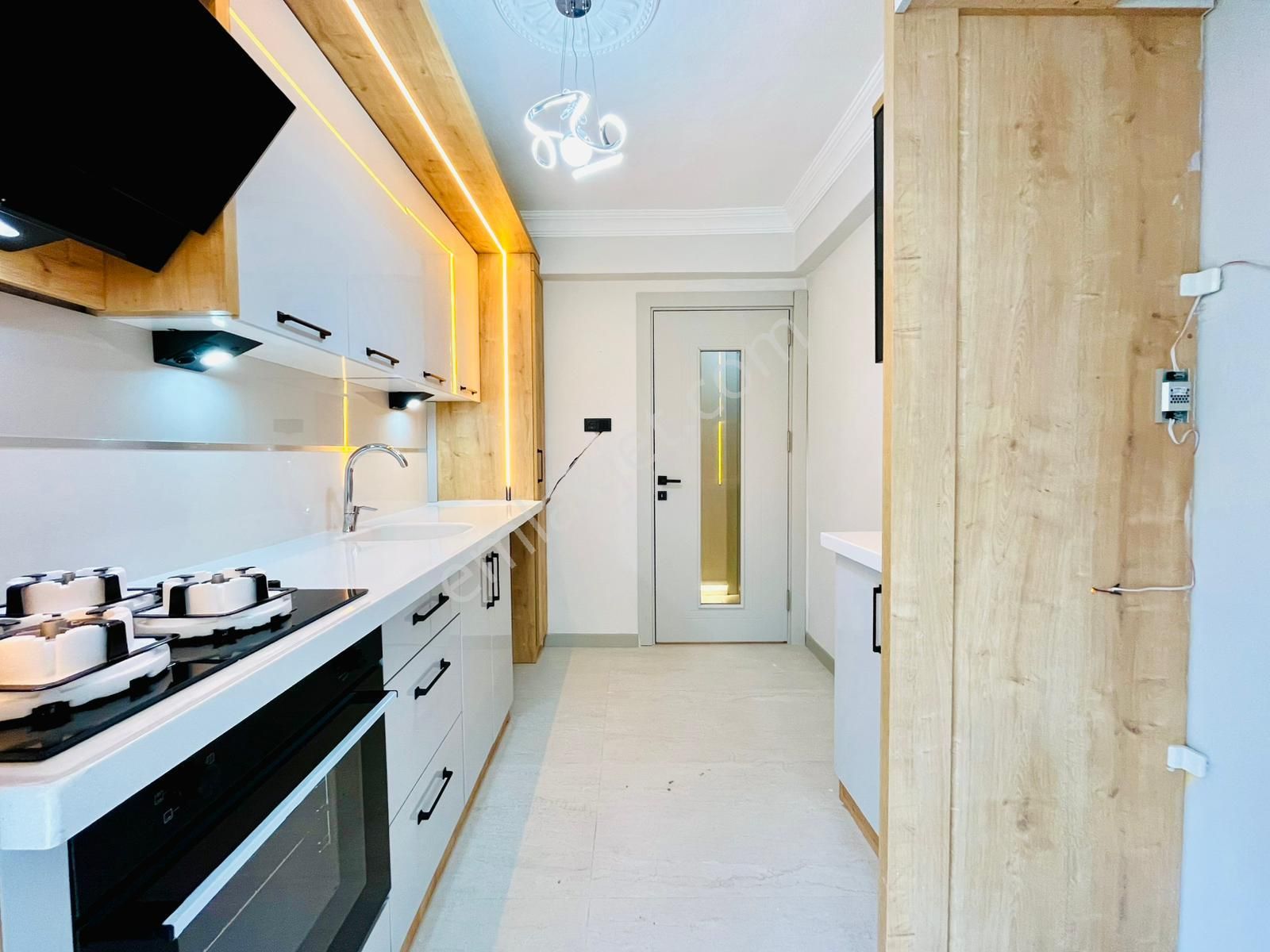 🔴​🟠​​ Yüksel'den Akçay Merkez'de Satılık Arakat Ultra Lüx Özel Tasarım 2+1 Daire🔴​🟠​ - Görsel 2