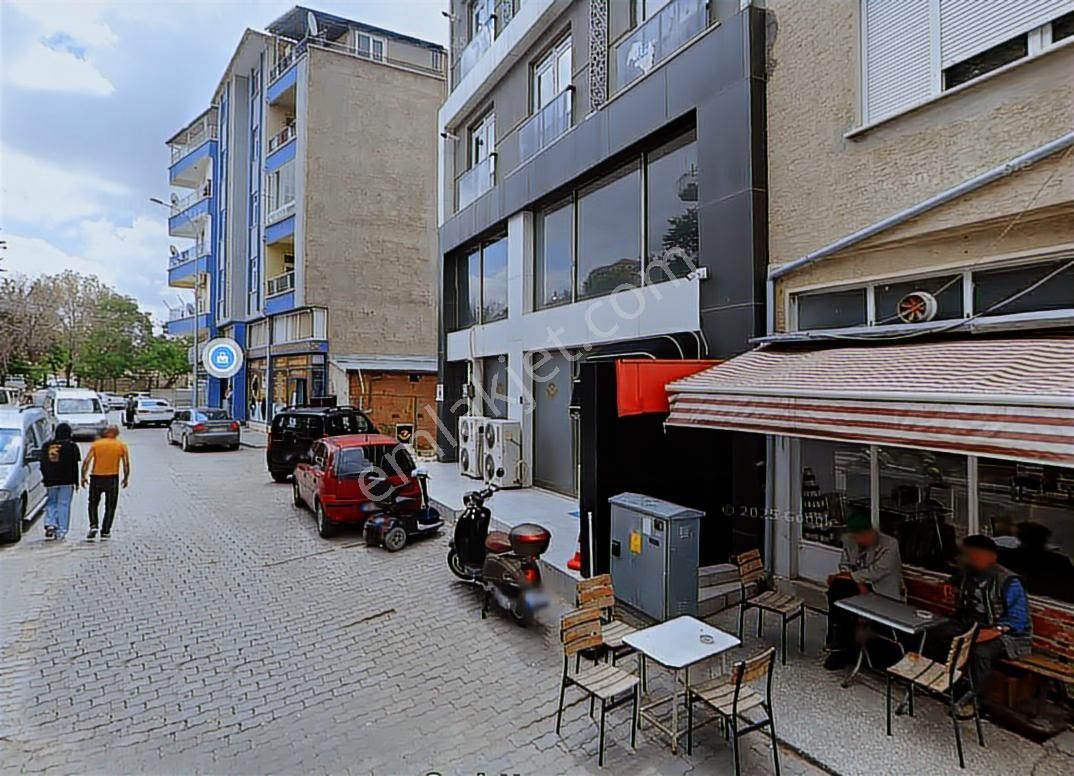 Çarşı Merkezinde 478 M² Satılık Dükkan - Görsel 2