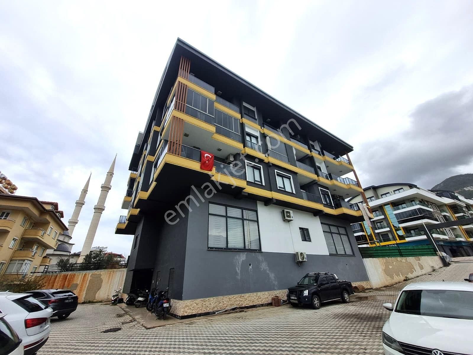 Fığla Mahallesi’nde Kale Ve Deniz Manzaralı Geniş 4+1 Kiralık Daire - Görsel 31