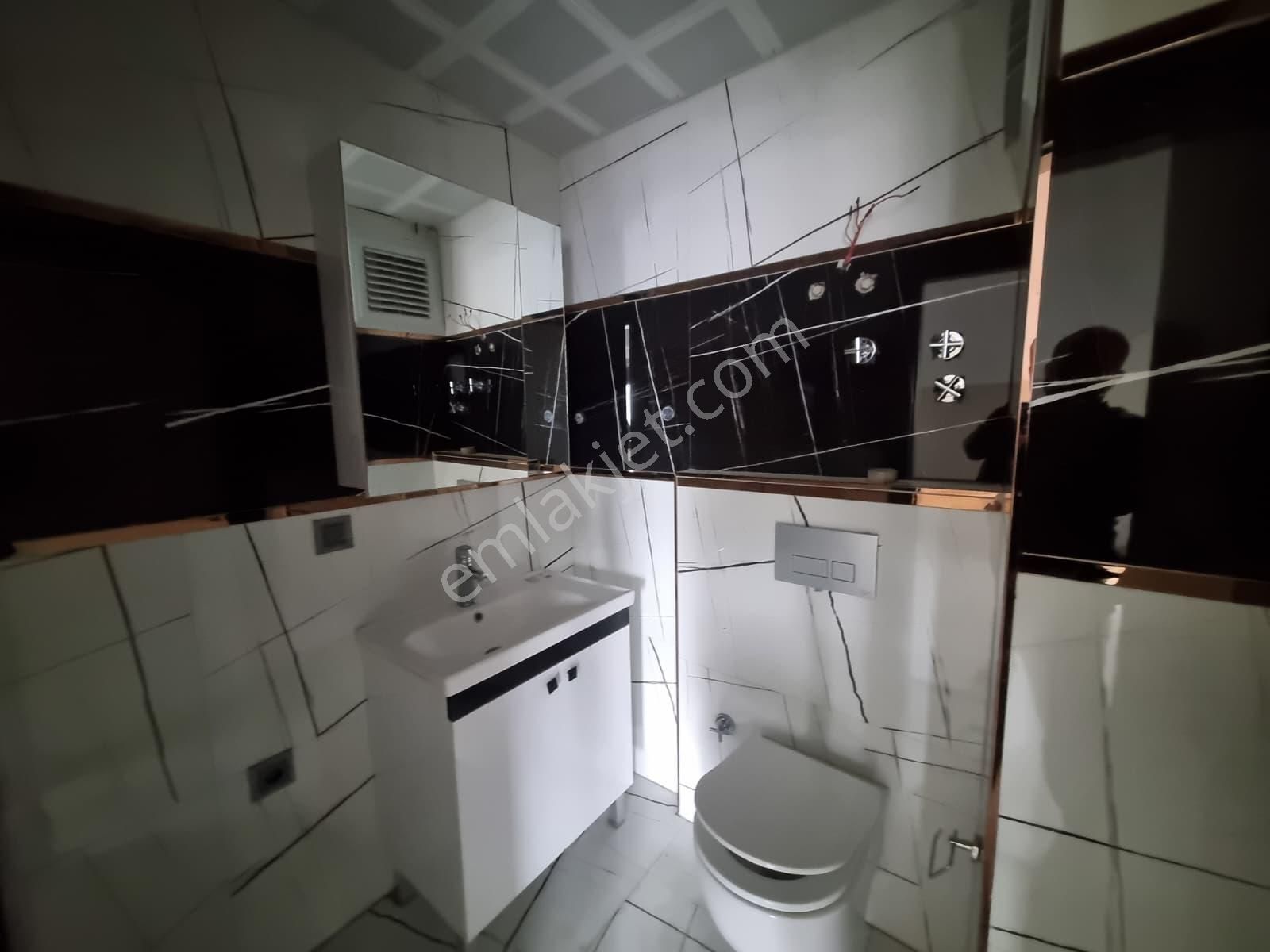 Fığla Mahallesi’nde Kale Ve Deniz Manzaralı Geniş 4+1 Kiralık Daire - Görsel 25