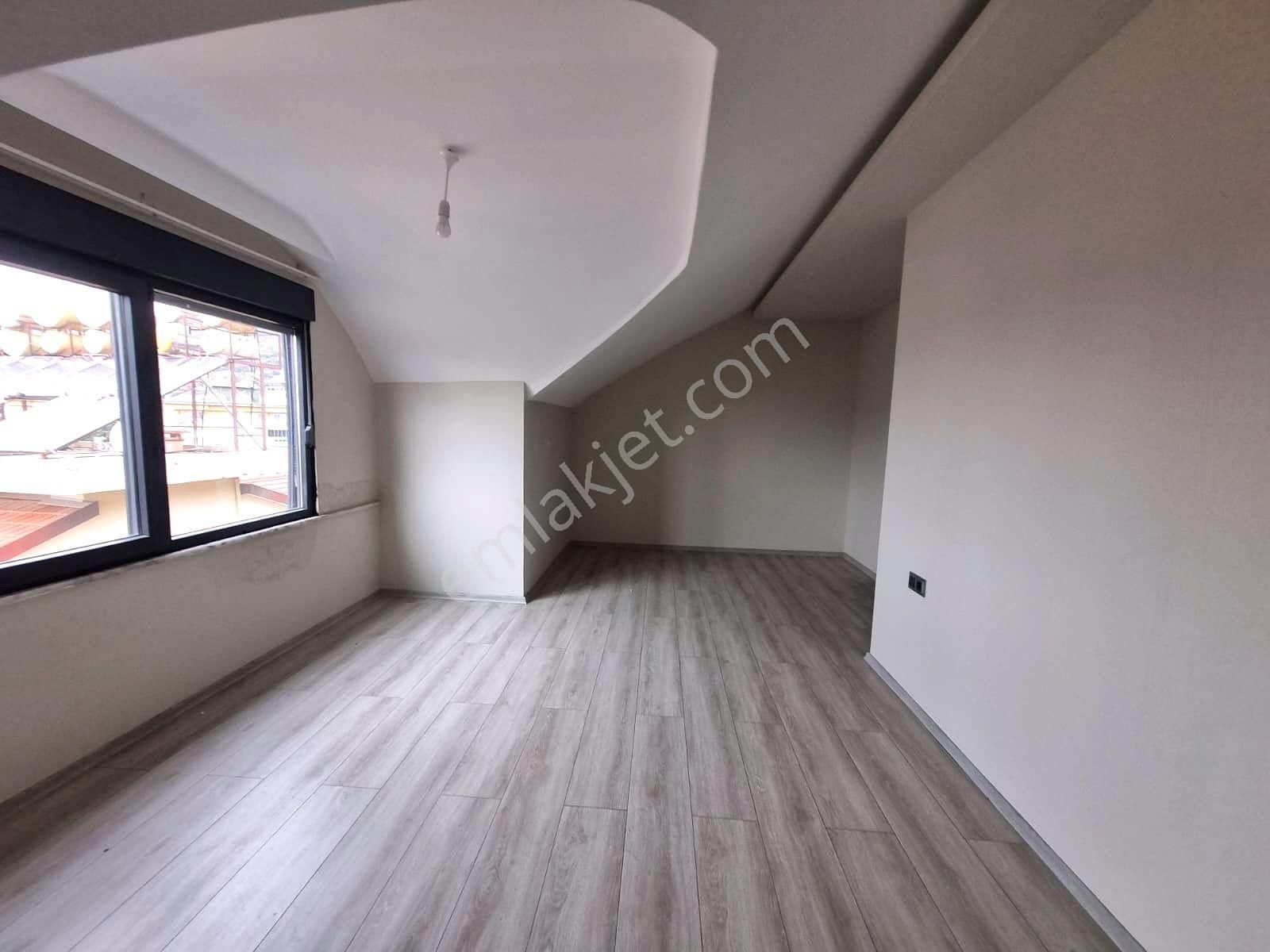 Fığla Mahallesi’nde Kale Ve Deniz Manzaralı Geniş 4+1 Kiralık Daire - Görsel 29