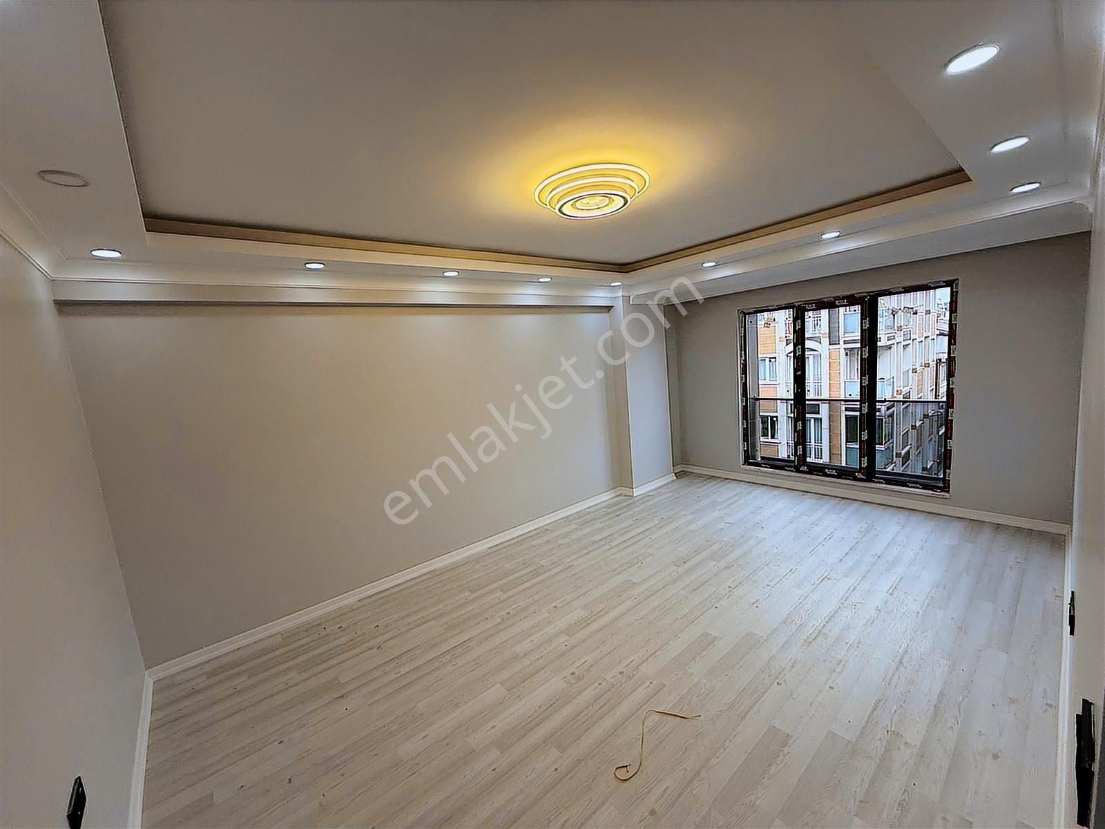 Home'dan Ordu Caddesi Üzerinde Satılık 2+1 Sıfır Köşebaşı Daire. - Görsel 4