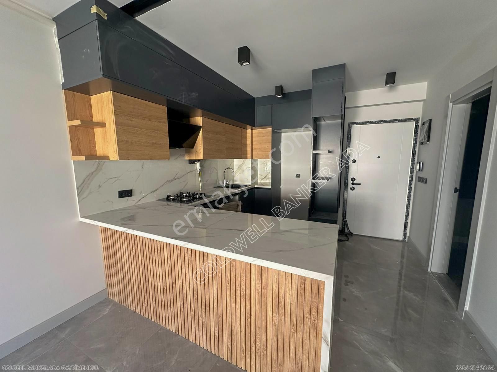 Modern Mimari, Zengin Sosyal Donatıları Olan 1+1 Lüks Daire - Görsel 8