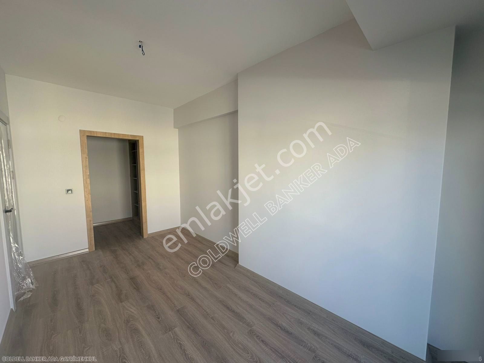 Modern Mimari, Zengin Sosyal Donatıları Olan 1+1 Lüks Daire - Görsel 20