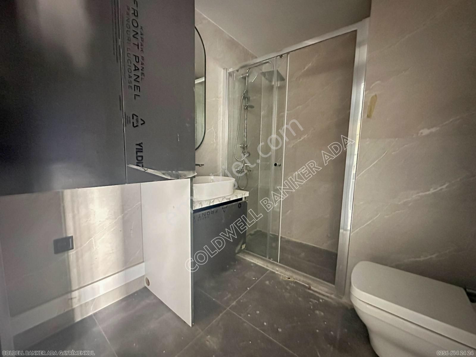 Modern Mimari, Zengin Sosyal Donatıları Olan 1+1 Lüks Daire - Görsel 16