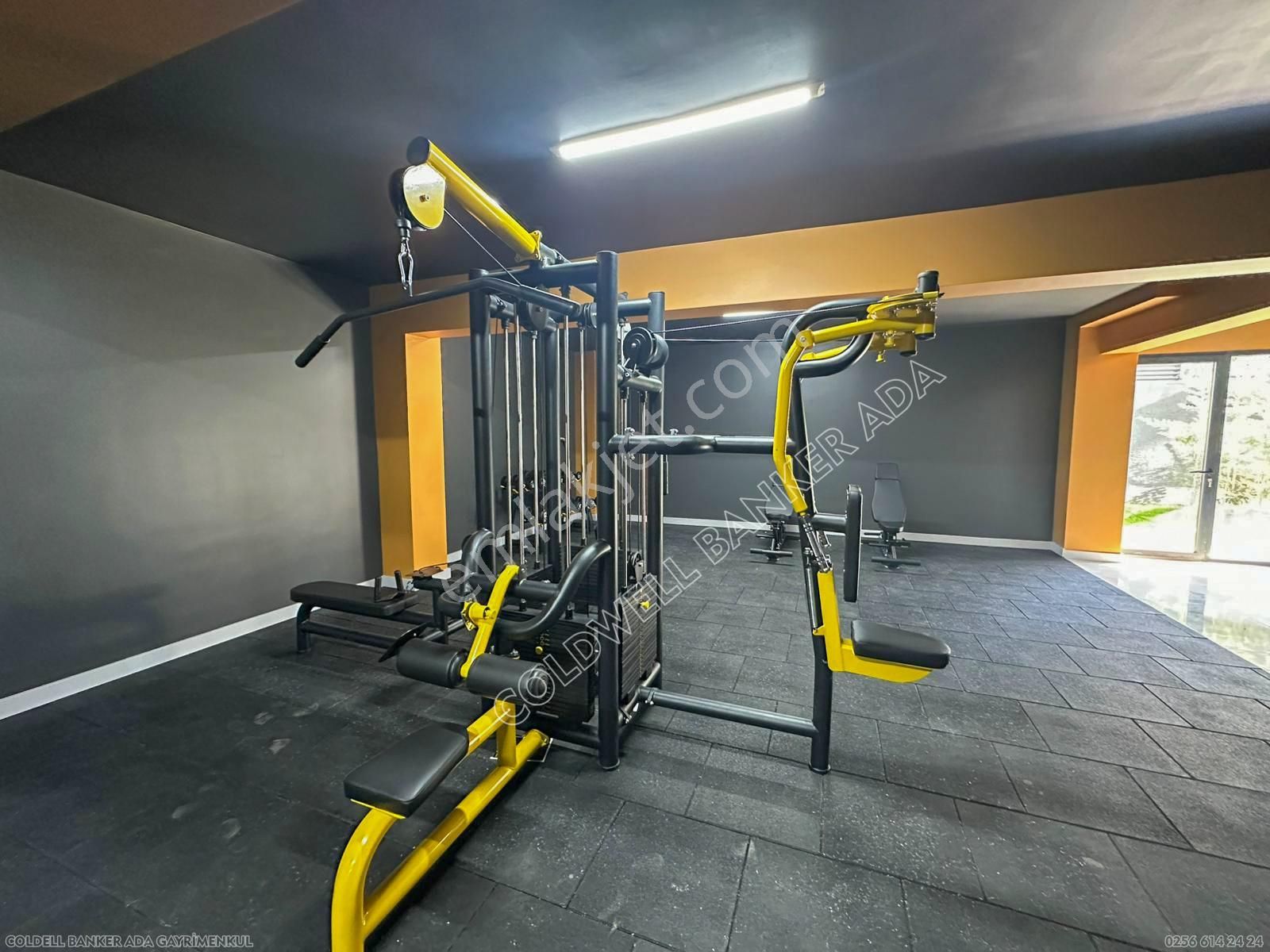 Modern Mimari, Zengin Sosyal Donatıları Olan 1+1 Lüks Daire - Görsel 30