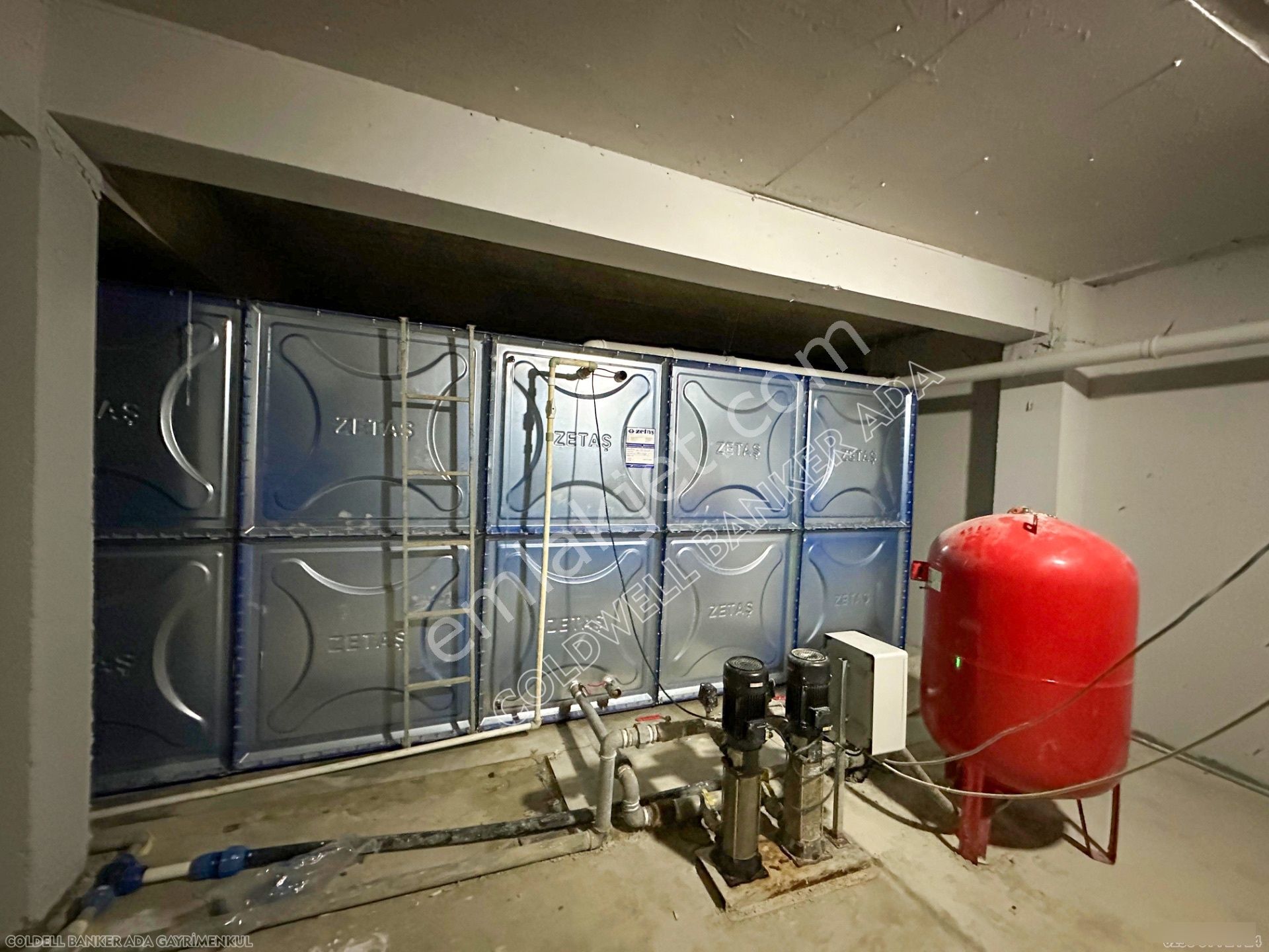 Modern Mimari, Zengin Sosyal Donatıları Olan 1+1 Lüks Daire - Görsel 35