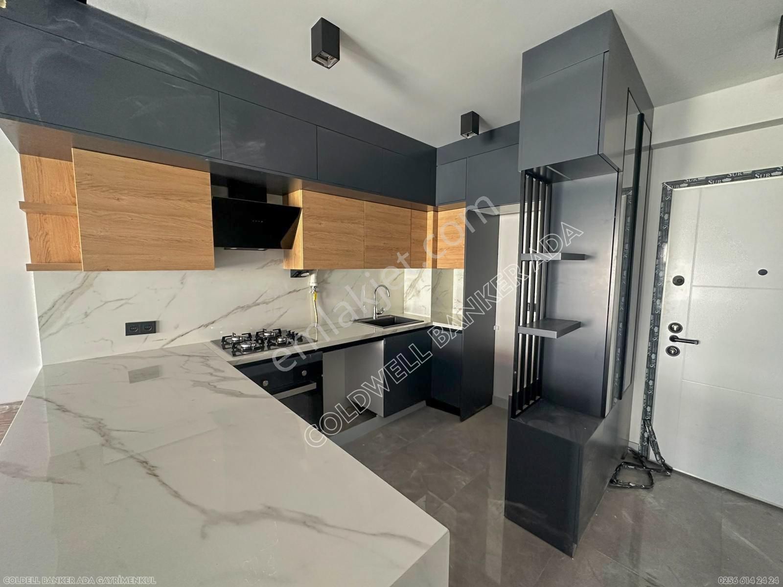 Modern Mimari, Zengin Sosyal Donatıları Olan 1+1 Lüks Daire - Görsel 11