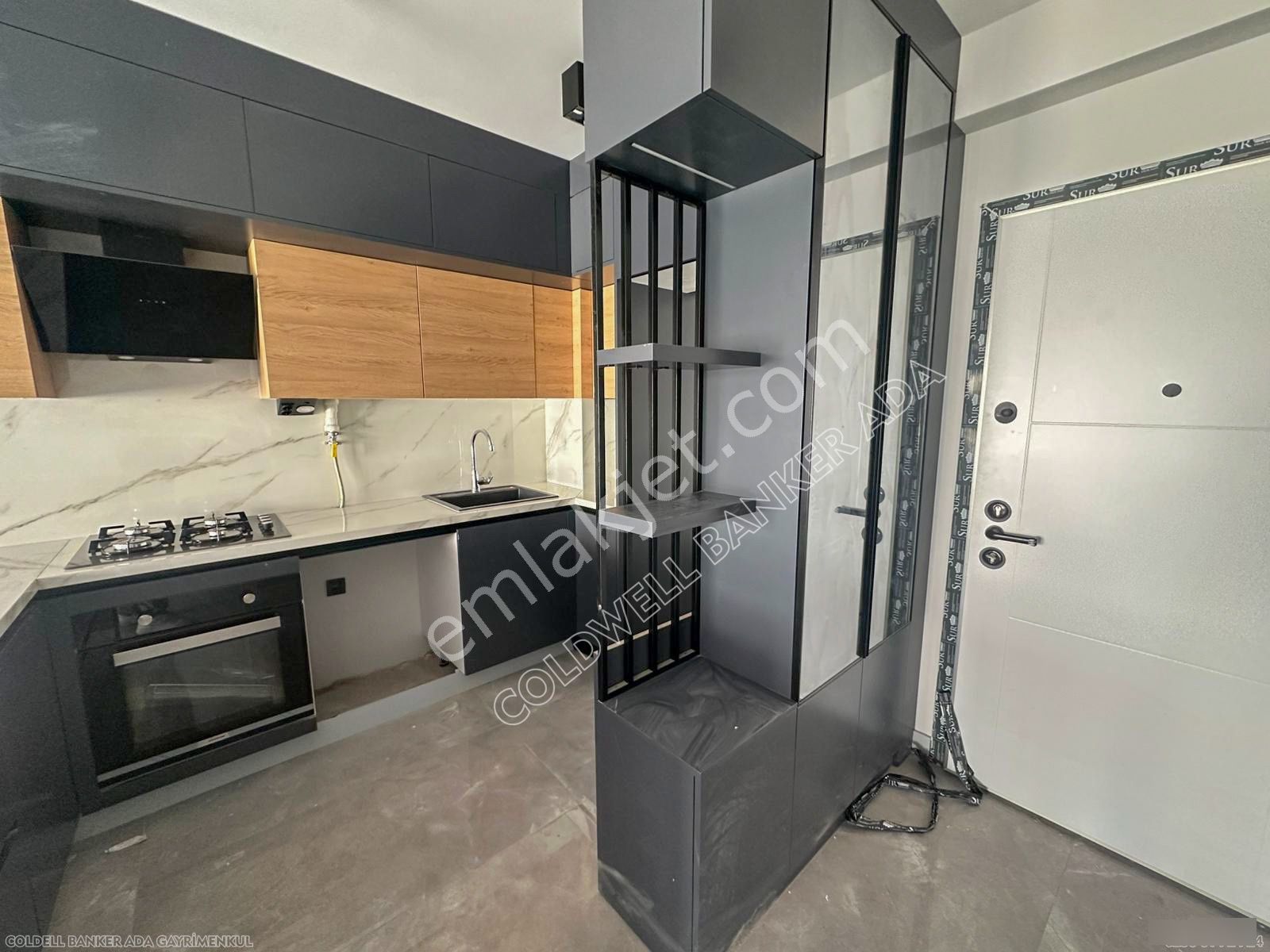 Modern Mimari, Zengin Sosyal Donatıları Olan 1+1 Lüks Daire - Görsel 9