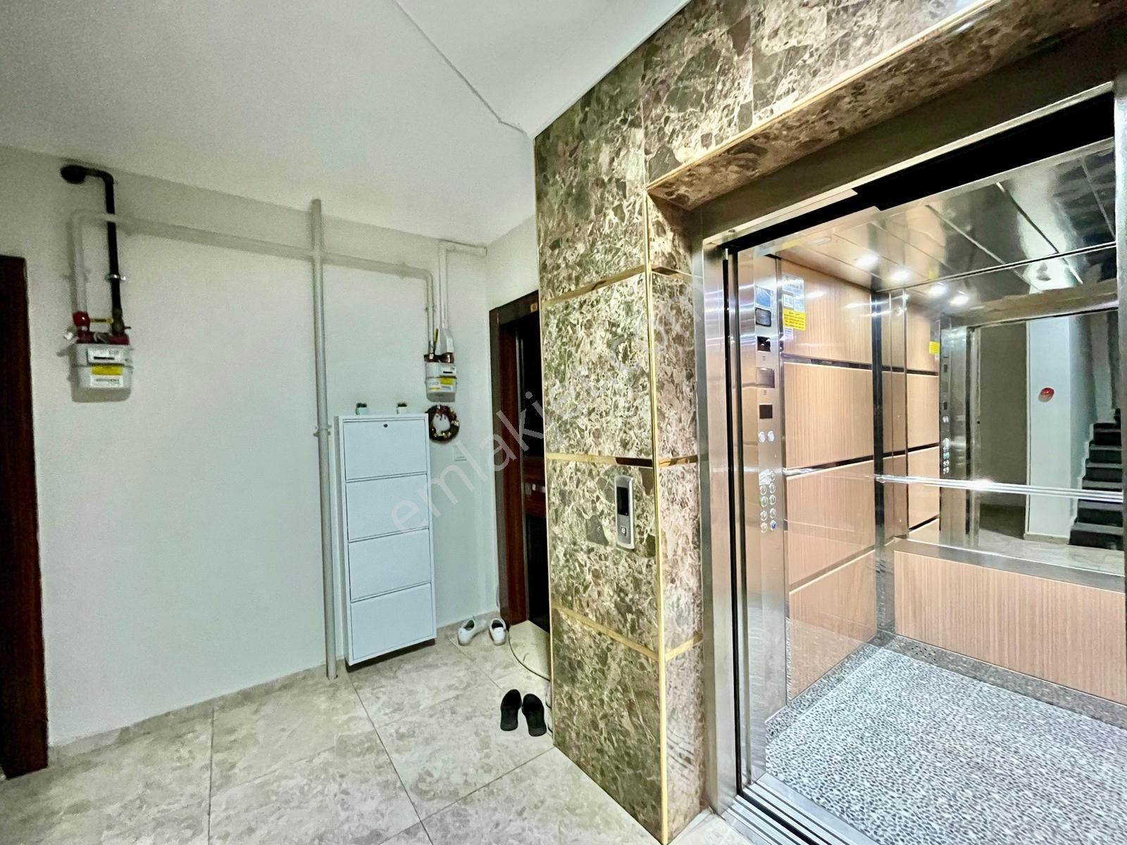 Gümüş'den Altınkumda Geniş Cam Balkonlu Ara Kat Şahane 2+1 Daire - Görsel 29