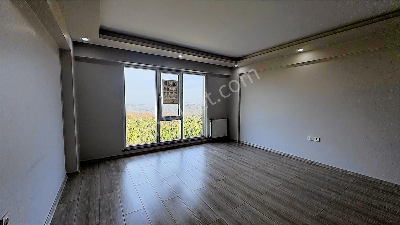 Çerkezköy Doğaşehir 2 Sitesinde Kiralık 3+1 Daire - Görsel 27