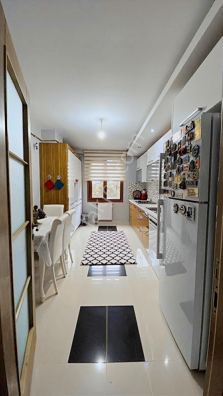 Büyükçekmece'de Site İçinde Deniz Manzaralı Ara Kat 3+1 Daire - Görsel 30