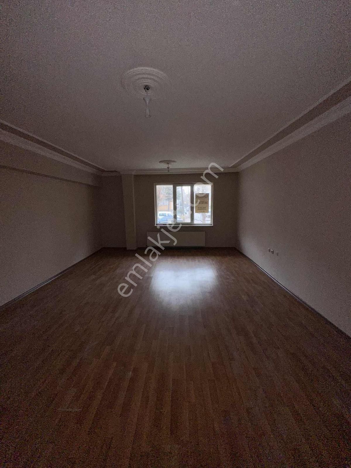 Yenibağlar Şimşek Sokak Üzeri Ebeveyn Banyolu Kiralık 2+1 Daire - Görsel 27