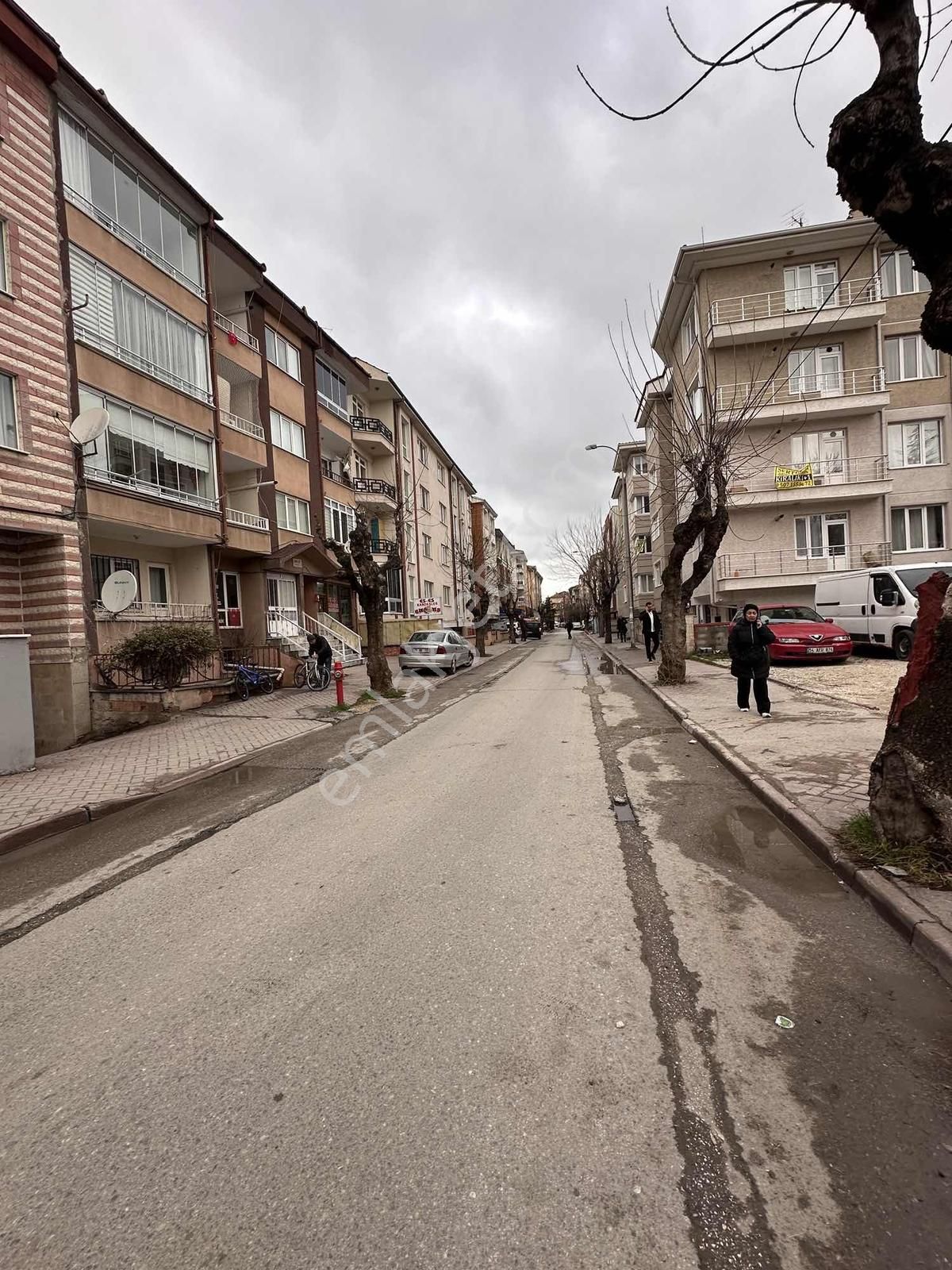 Yenibağlar Şimşek Sokak Üzeri Ebeveyn Banyolu Kiralık 2+1 Daire - Görsel 17