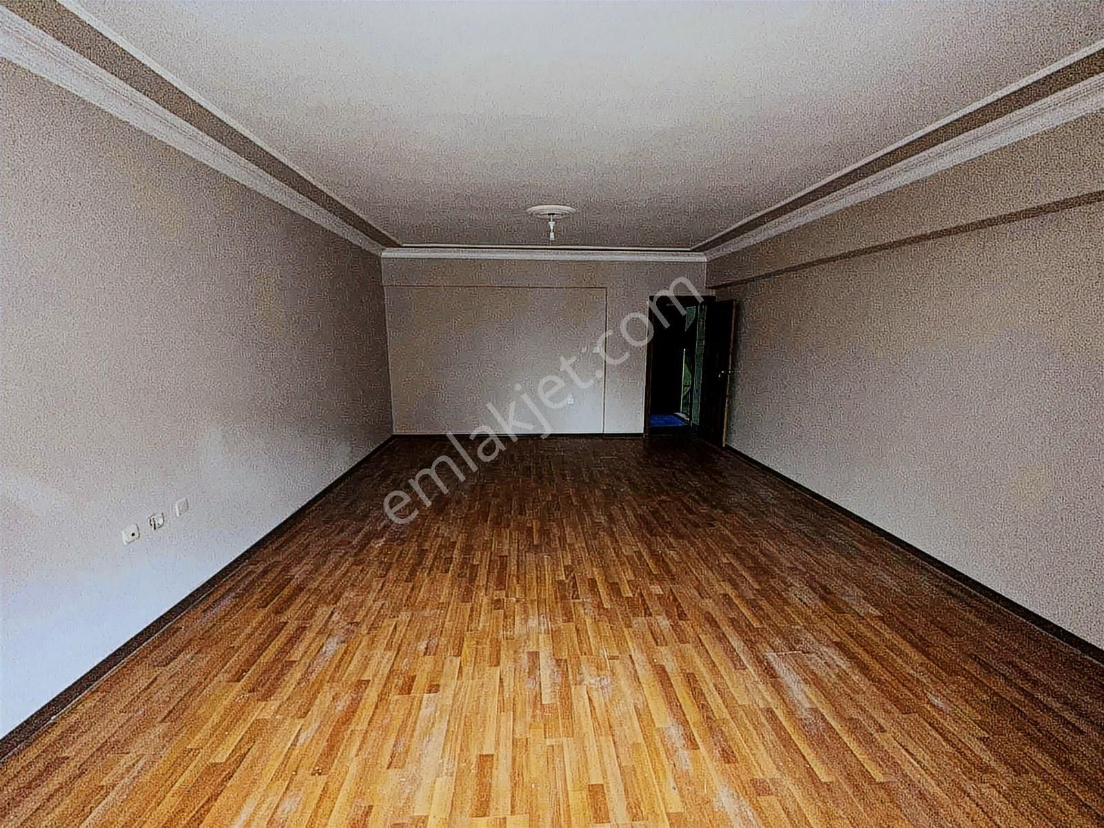 Yenibağlar Şimşek Sokak Üzeri Ebeveyn Banyolu Kiralık 2+1 Daire - Görsel 4