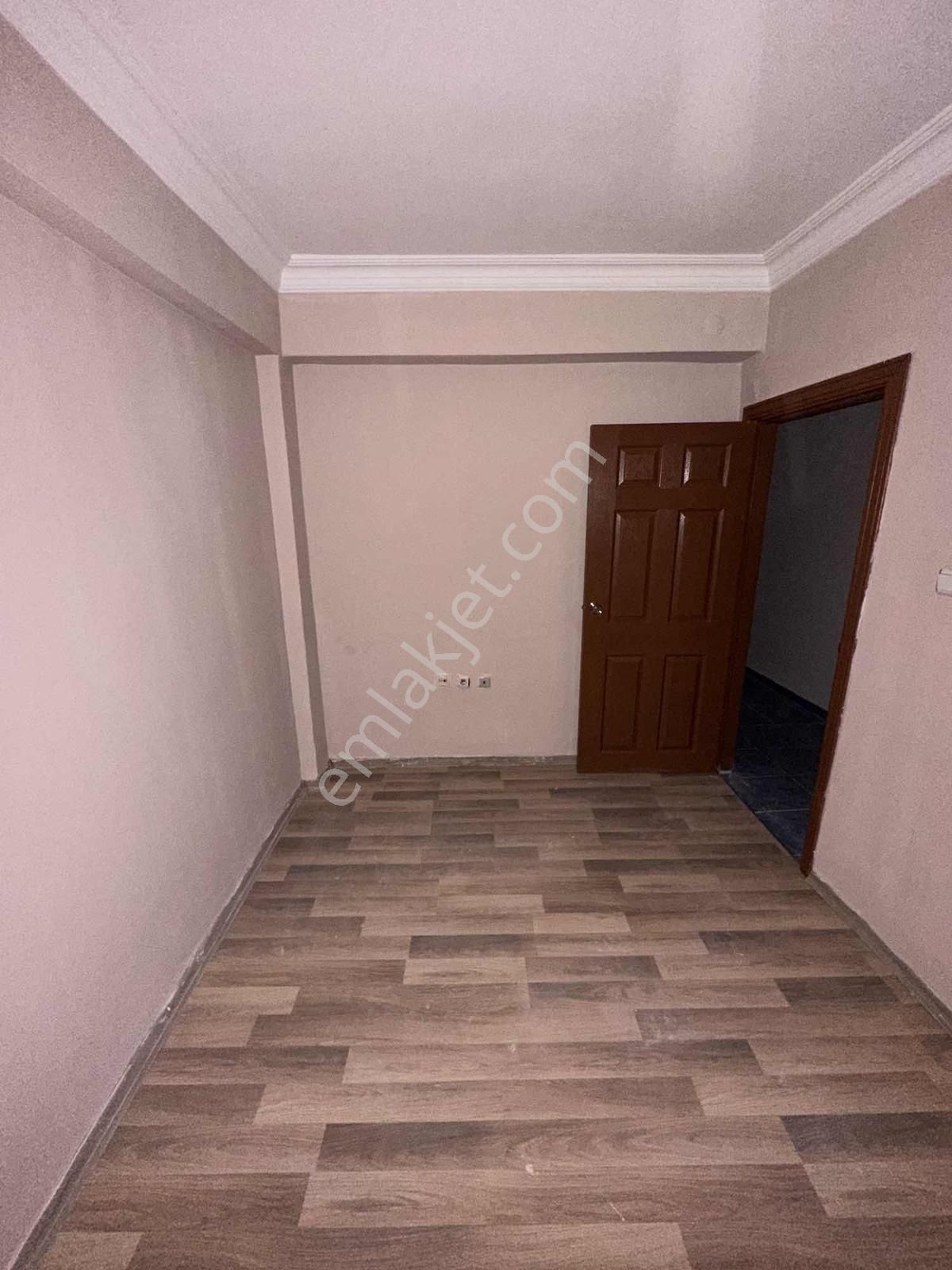 Yenibağlar Şimşek Sokak Üzeri Ebeveyn Banyolu Kiralık 2+1 Daire - Görsel 23