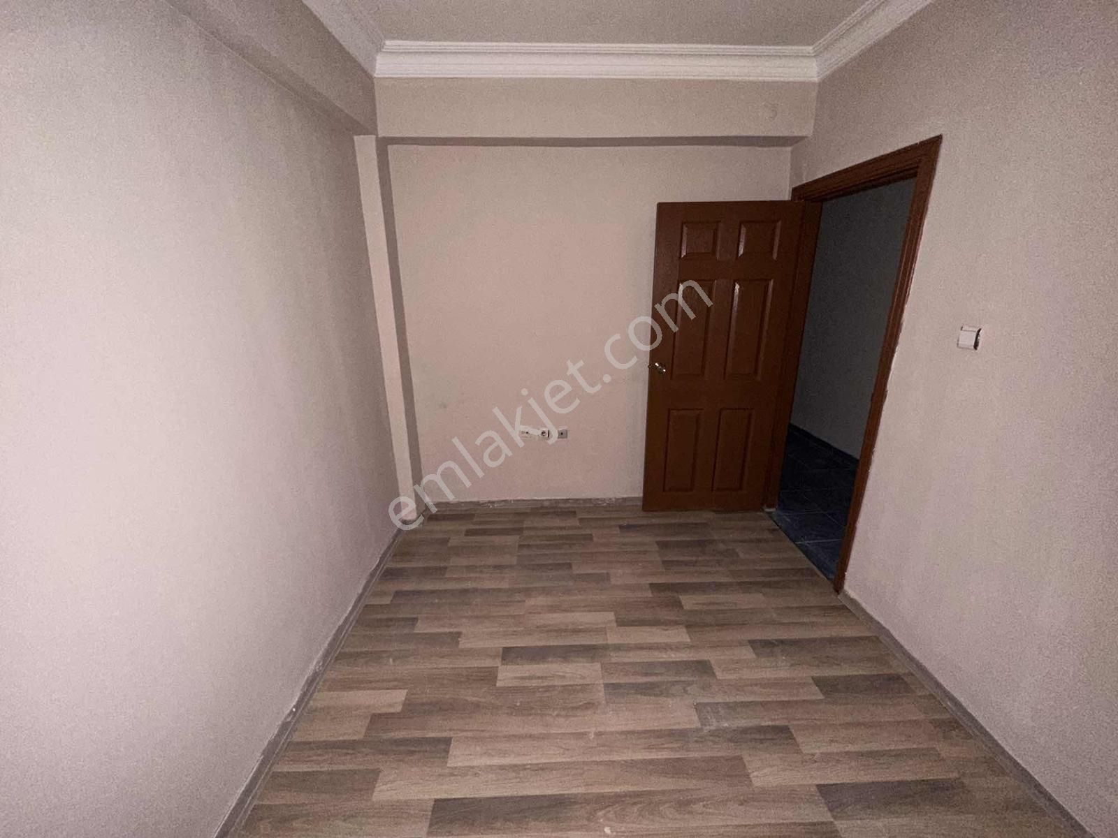 Yenibağlar Şimşek Sokak Üzeri Ebeveyn Banyolu Kiralık 2+1 Daire - Görsel 19