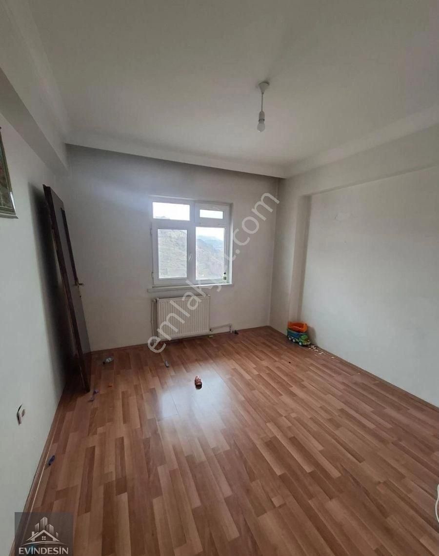 Çaldıran Mah Katta 3+1 Ön Cephe Geniş Satılık - Görsel 9