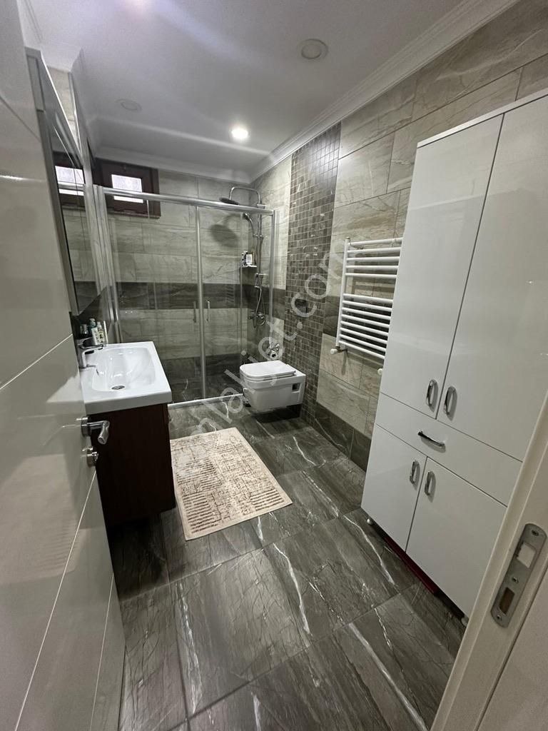 Süper Konumda Satılık 121m2 - 2+1, E5 Ve Metrobüse Yakın - Görsel 10