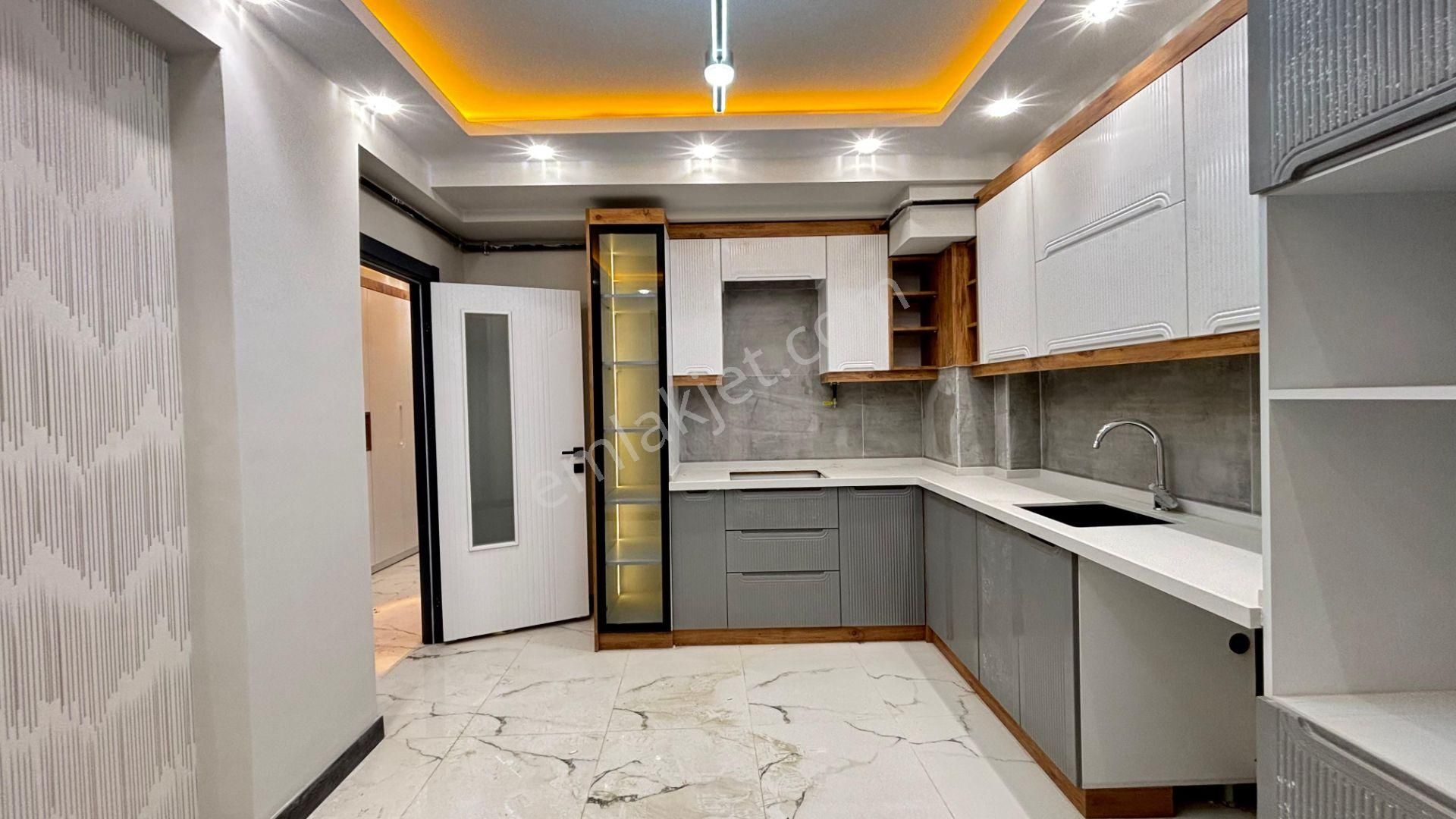 Recep Ümit'ten Çamlıca Mah Tombakzade Yakını Ultra Lüks 3+1 Nüt5 - Görsel 25