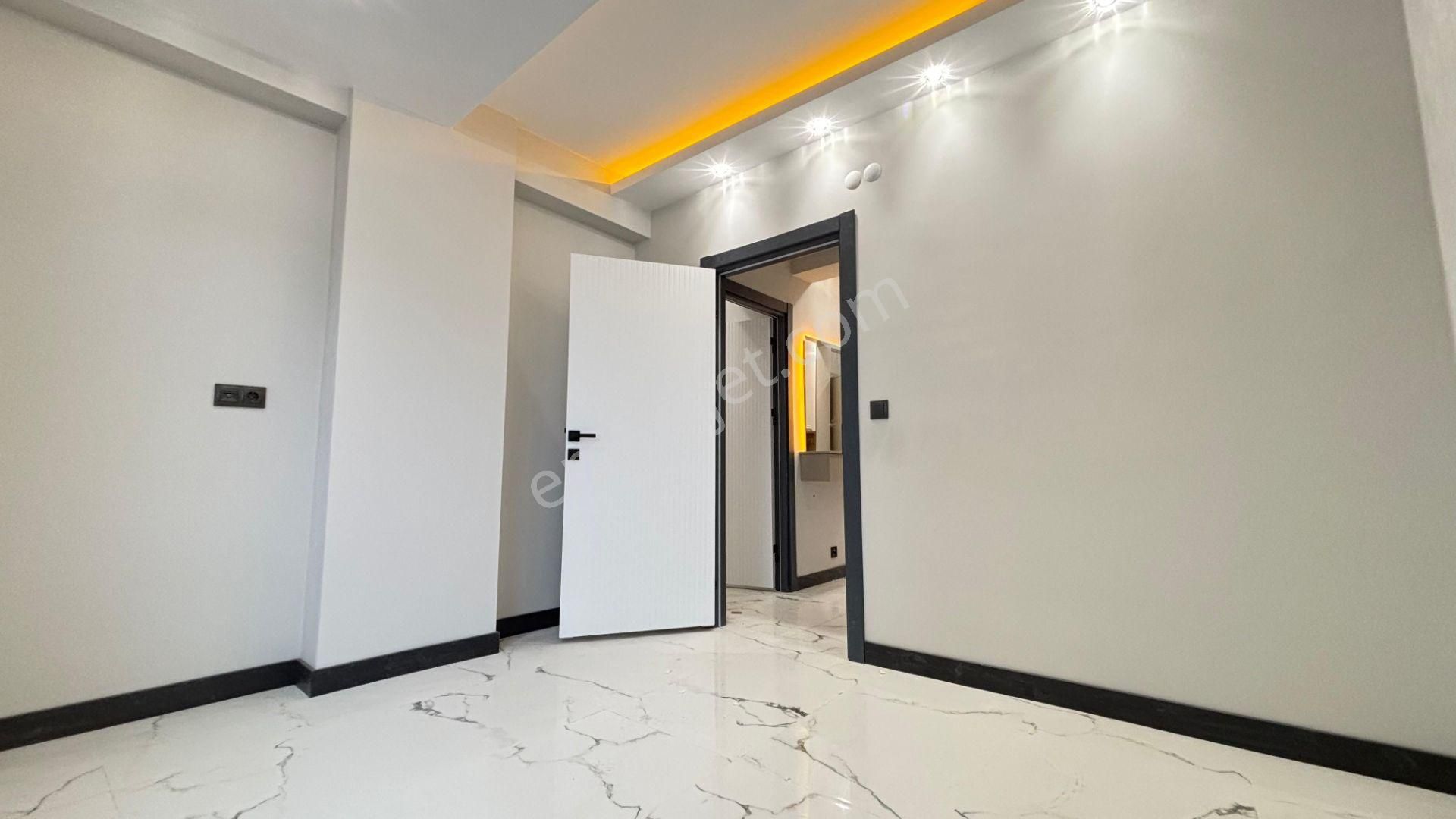 Recep Ümit'ten Çamlıca Mah Tombakzade Yakını Ultra Lüks 3+1 Nüt5 - Görsel 13