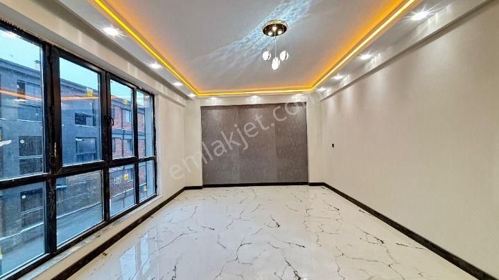 Recep Ümit'ten Çamlıca Mah Tombakzade Yakını Ultra Lüks 3+1 Nüt5 - Görsel 6