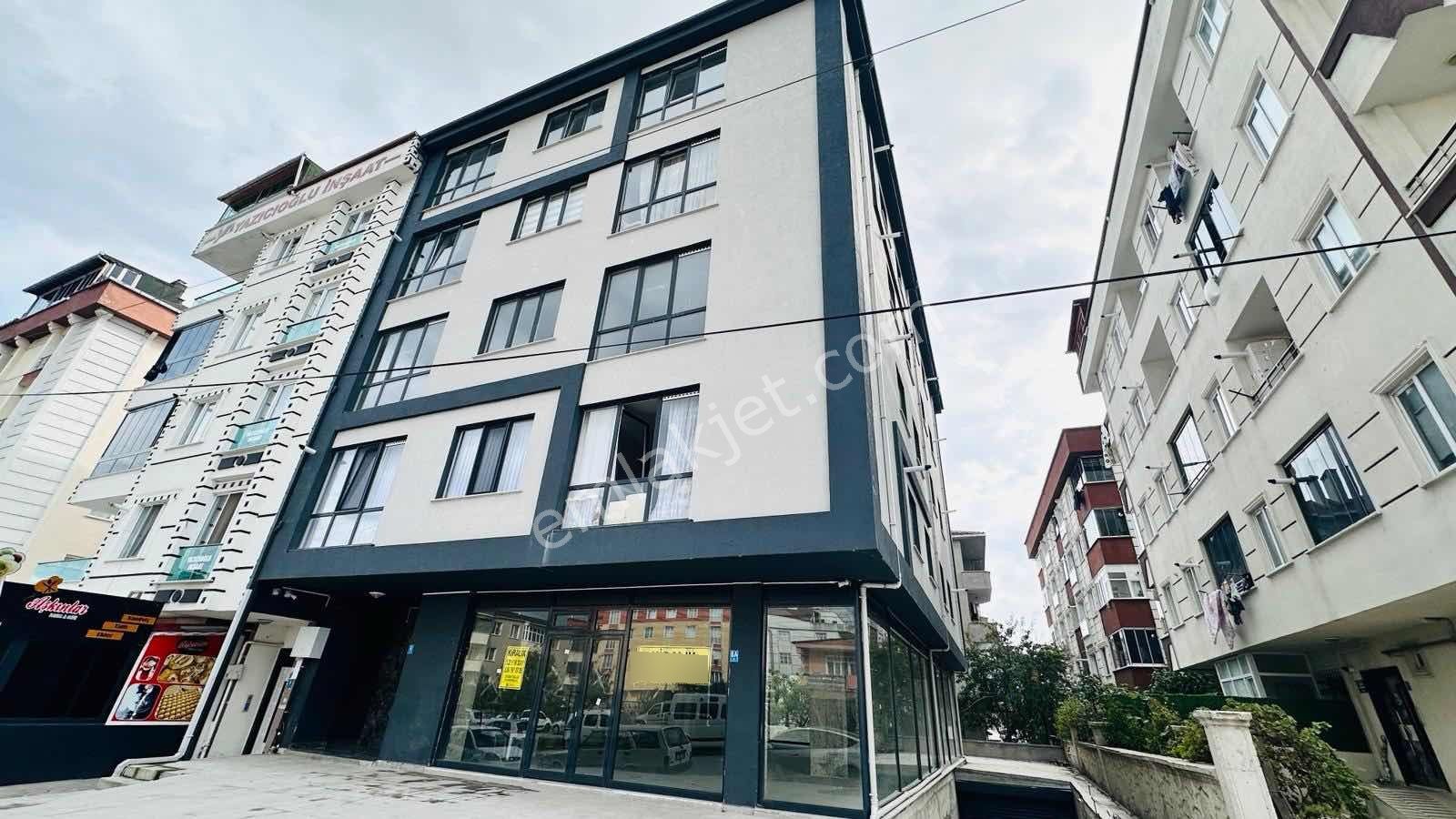 Çerkezköy Merkez Kafeler Bölgesinde Kiralık 200m2 Dükkan