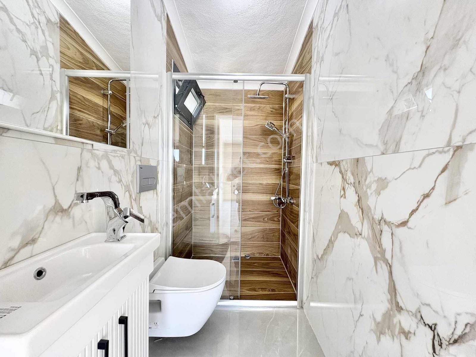 Onur Yıldırımdan 600 M2 Arsa İçinde 4+1 Havuzlu Lüx Villa - Görsel 32