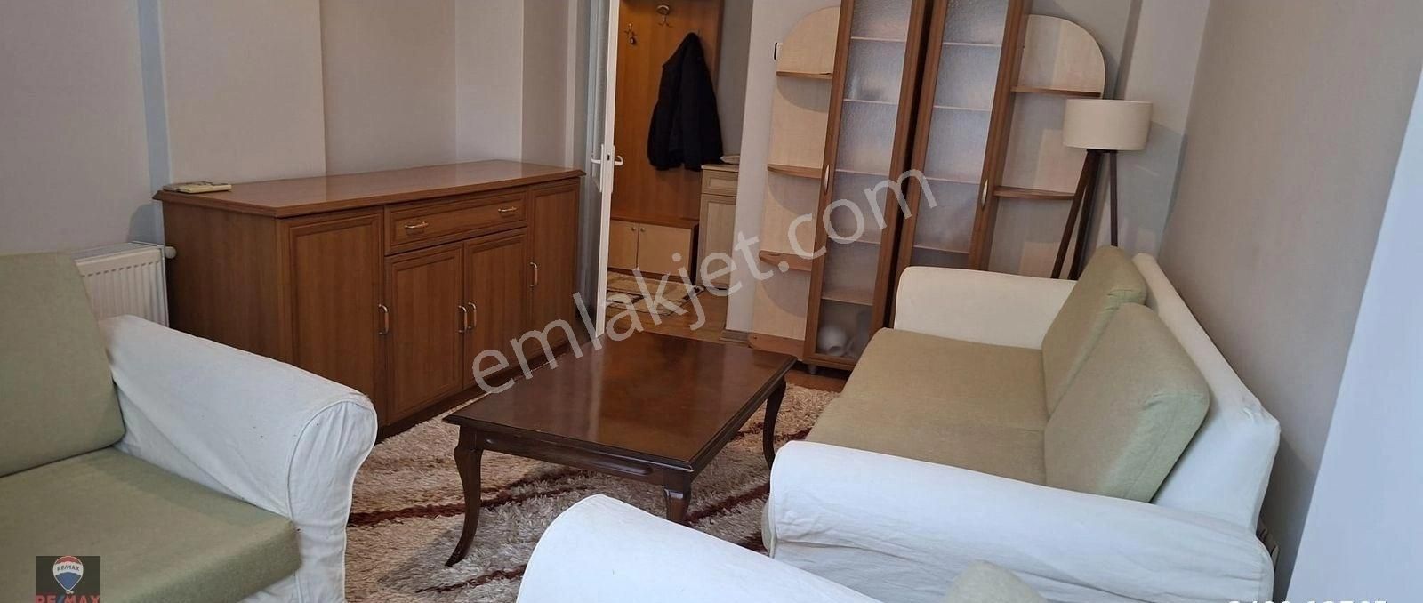 Bostanlıda Cadde Üzeri Eşyalı 2+1 Kiralık Daire - Görsel 9