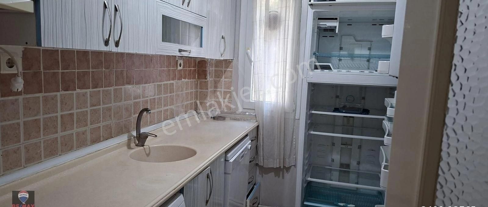 Bostanlıda Cadde Üzeri Eşyalı 2+1 Kiralık Daire - Görsel 2