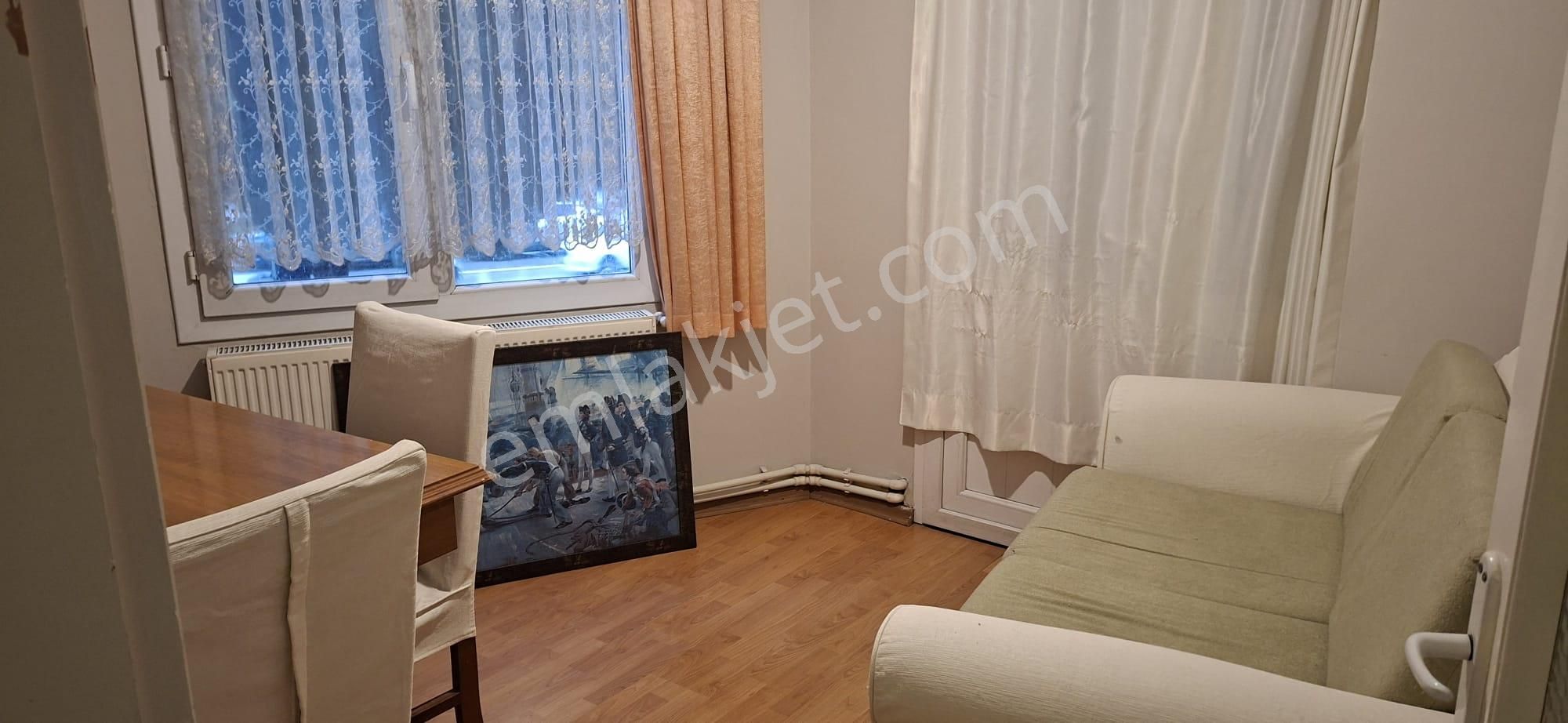 Bostanlıda Cadde Üzeri Eşyalı 2+1 Kiralık Daire - Görsel 27