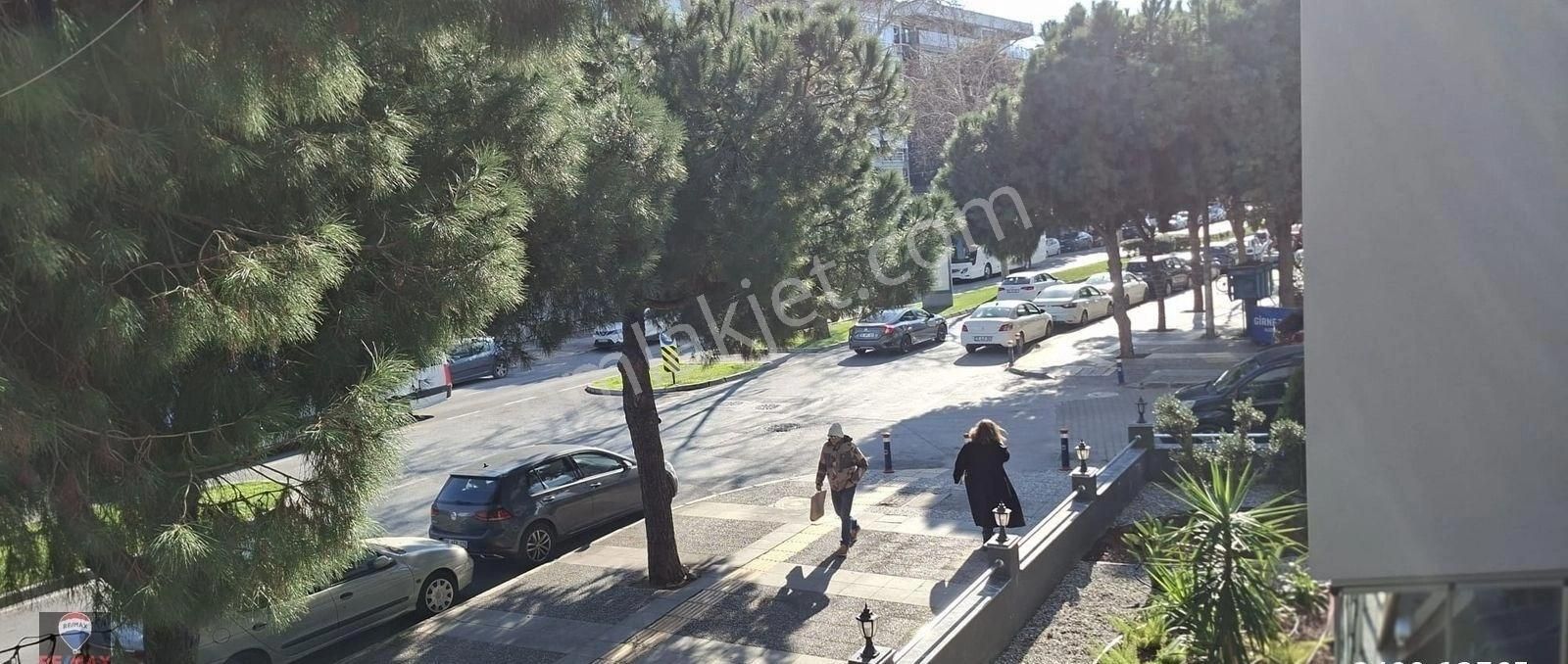 Bostanlıda Cadde Üzeri Eşyalı 2+1 Kiralık Daire - Görsel 17