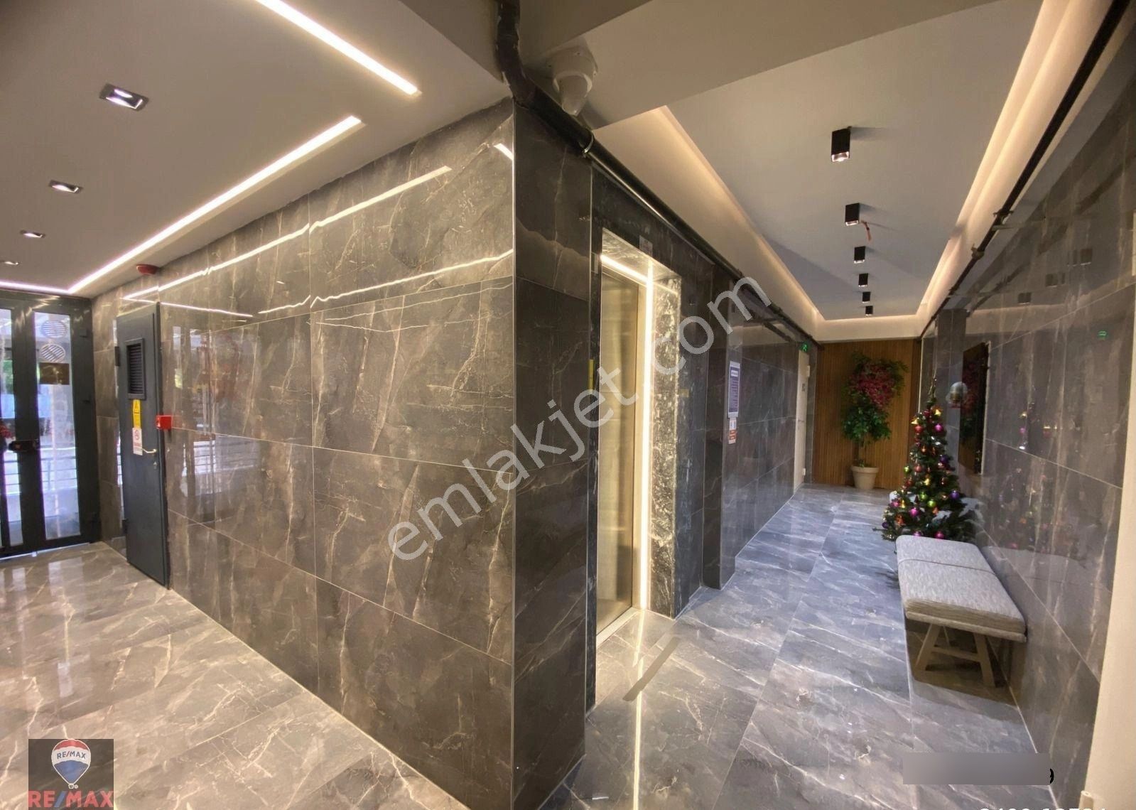 İzmir Bayraklı Ankara Caddesinde Sıfır Kiralık 3+1 - Görsel 15