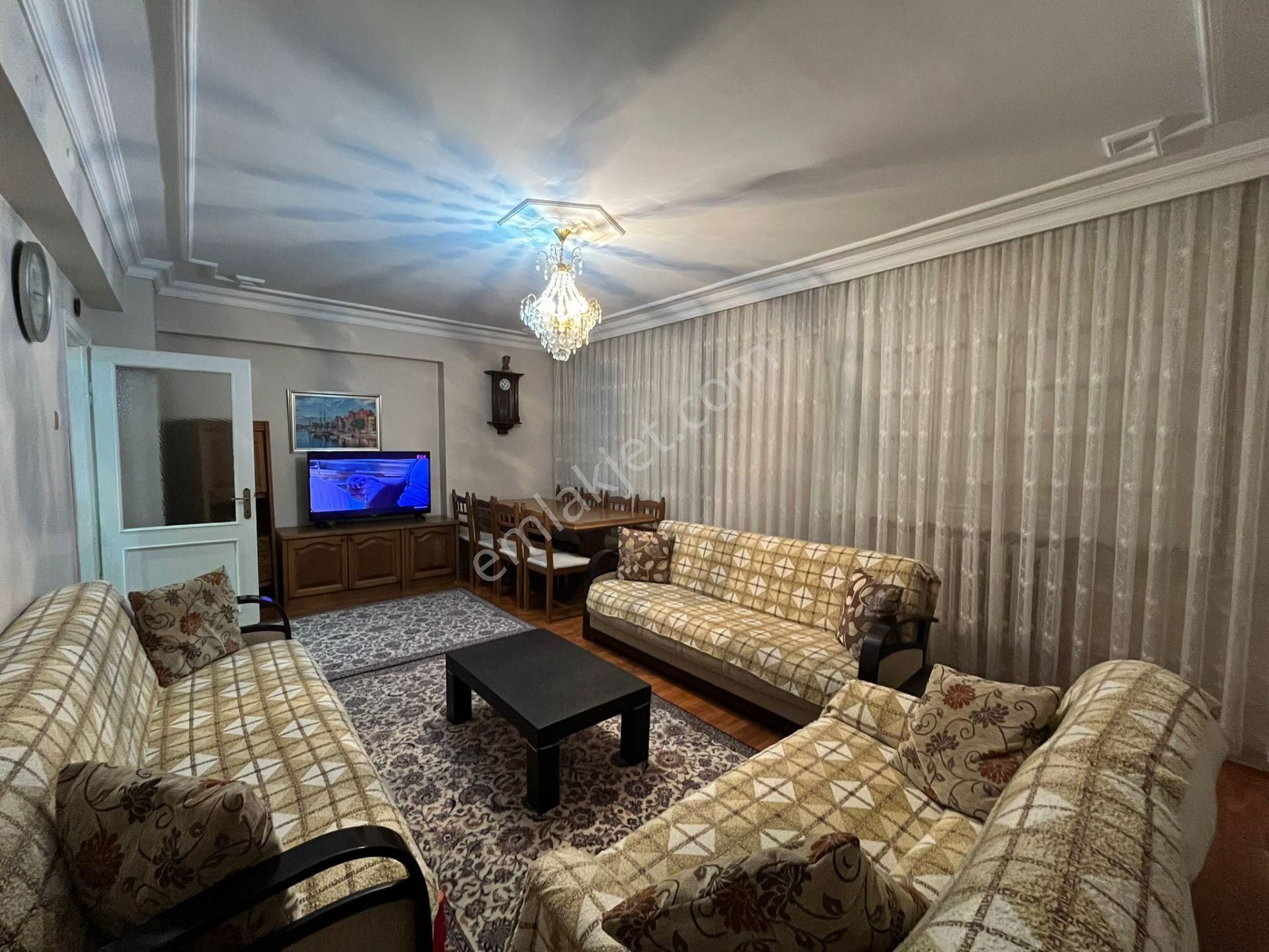 T.kartal'dan Çamlıca Mh Tombakzade Cd Yakını Şehir Manzaralı 3+1 - Görsel 2