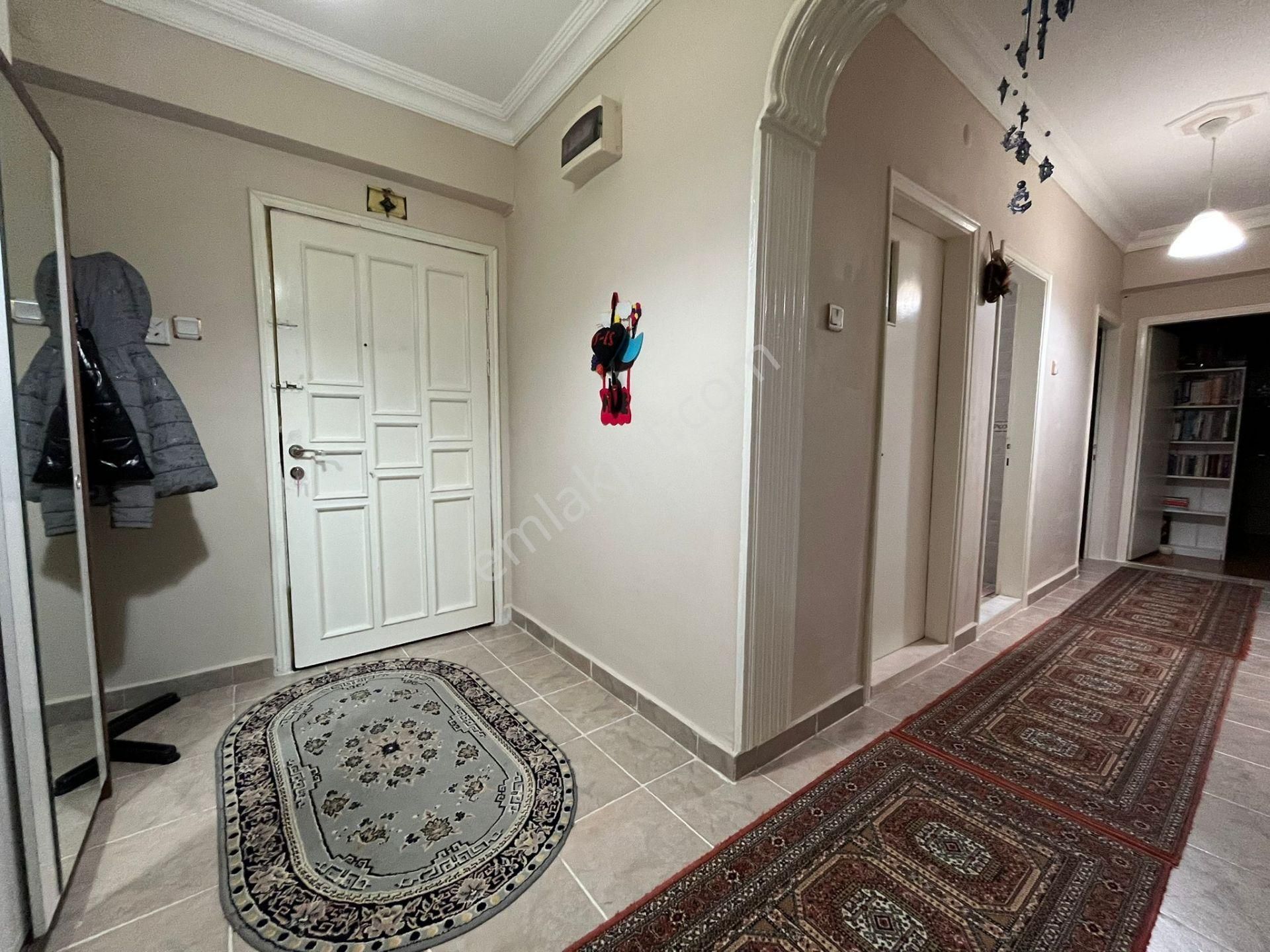 T.kartal'dan Çamlıca Mh Tombakzade Cd Yakını Şehir Manzaralı 3+1 - Görsel 27