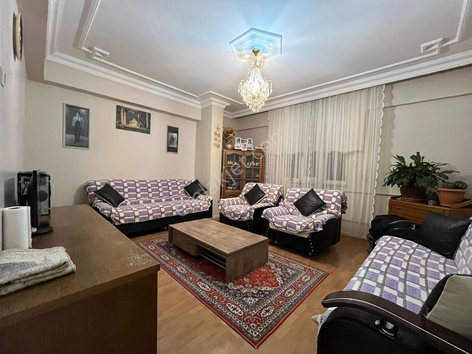 T.kartal'dan Çamlıca Mh Tombakzade Cd Yakını Şehir Manzaralı 3+1 - Görsel 11