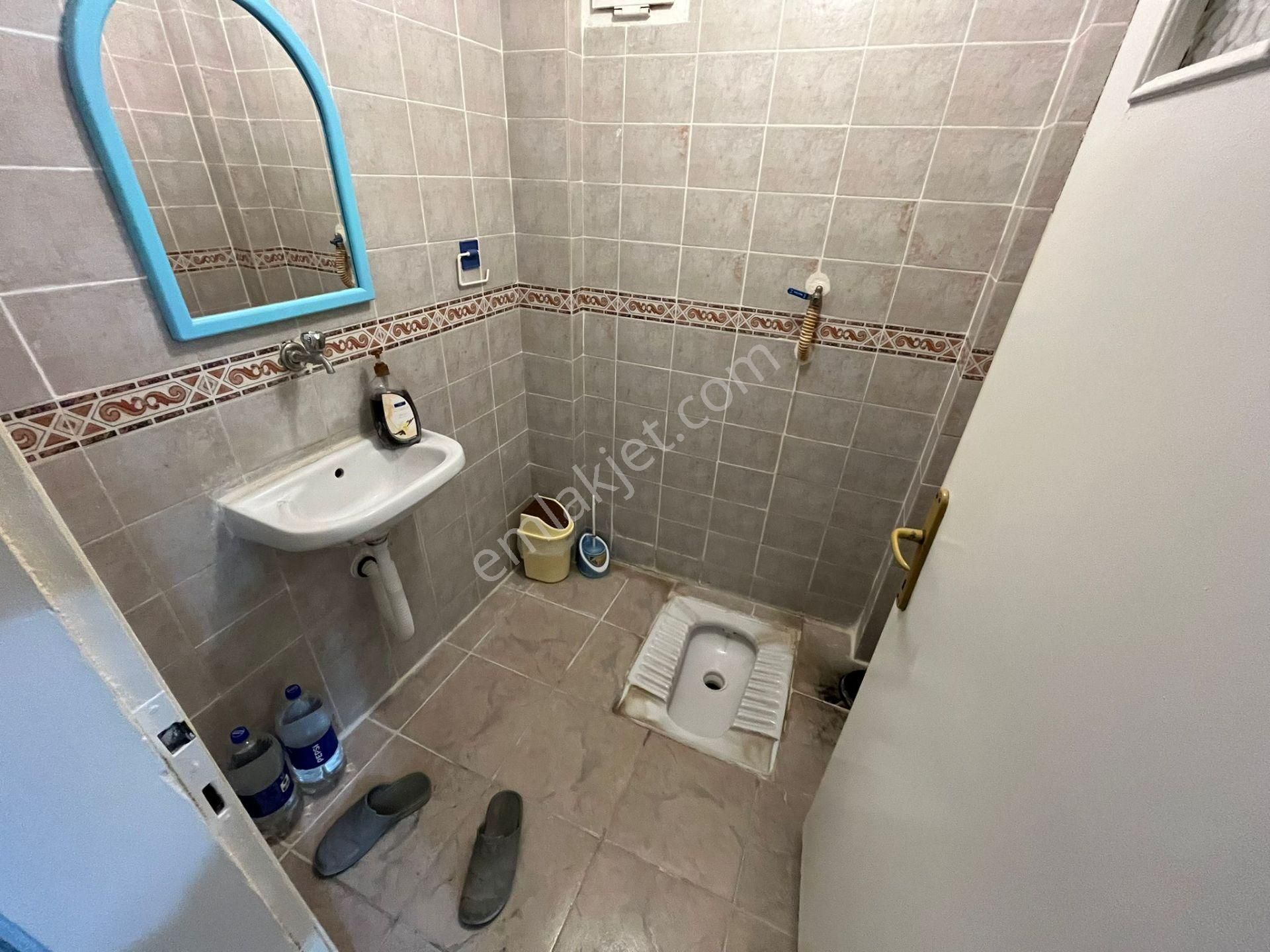 T.kartal'dan Çamlıca Mh Tombakzade Cd Yakını Şehir Manzaralı 3+1 - Görsel 21