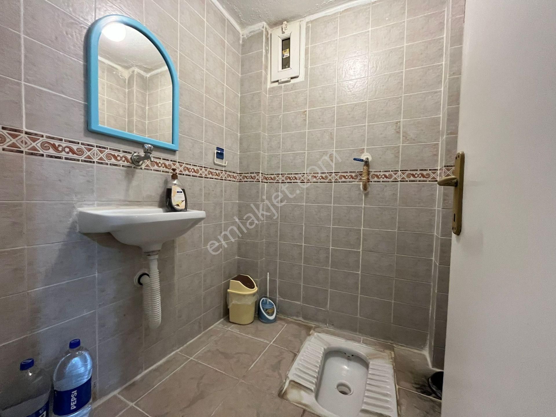 T.kartal'dan Çamlıca Mh Tombakzade Cd Yakını Şehir Manzaralı 3+1 - Görsel 22