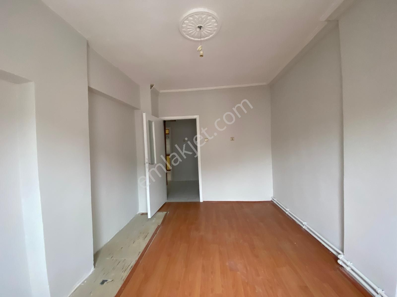 Koza Emlak'tan İstasyon Mahalesinde Ara Katta 3+1 Ön Cephe Çift Balkonlu Uygun Fiyata Satılık Daire - Görsel 28