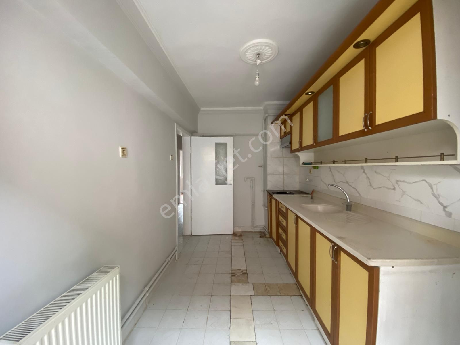 Koza Emlak'tan İstasyon Mahalesinde Ara Katta 3+1 Ön Cephe Çift Balkonlu Uygun Fiyata Satılık Daire - Görsel 8