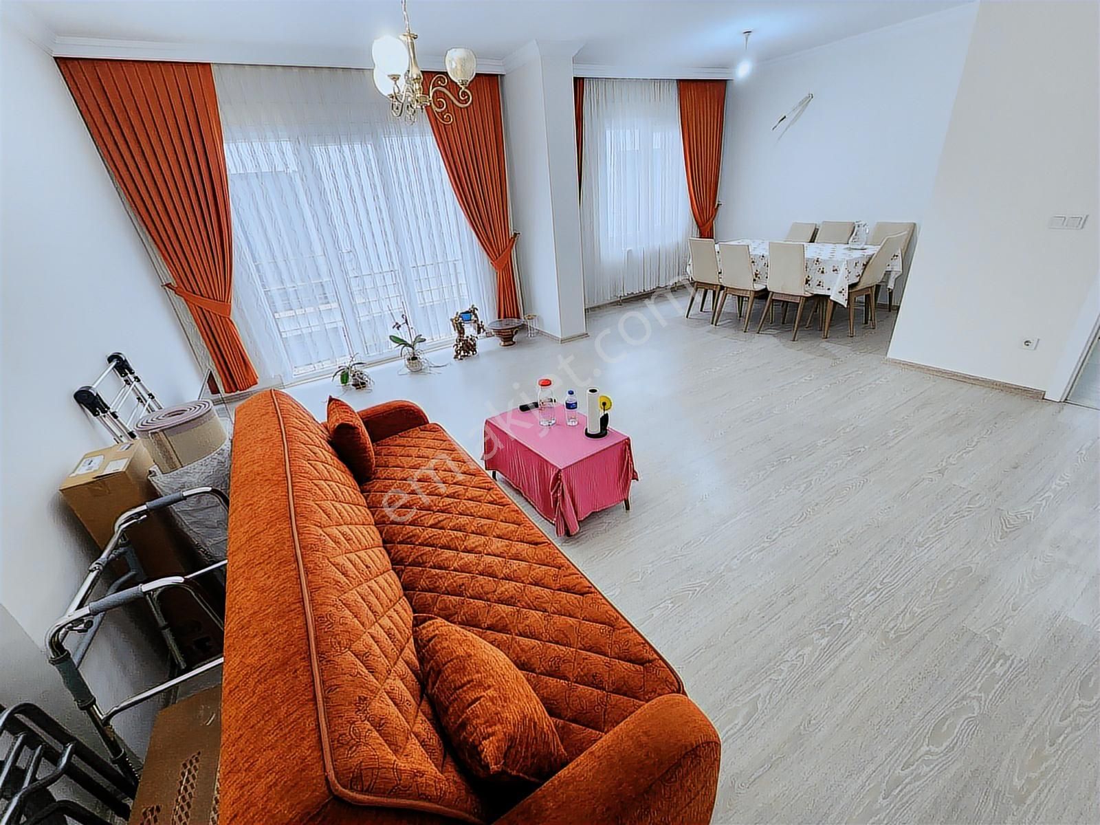 Maltepe Girne Mah.de Site De 'yüksek Tavanlı' 3+2 Satılık Dublex - Görsel 25