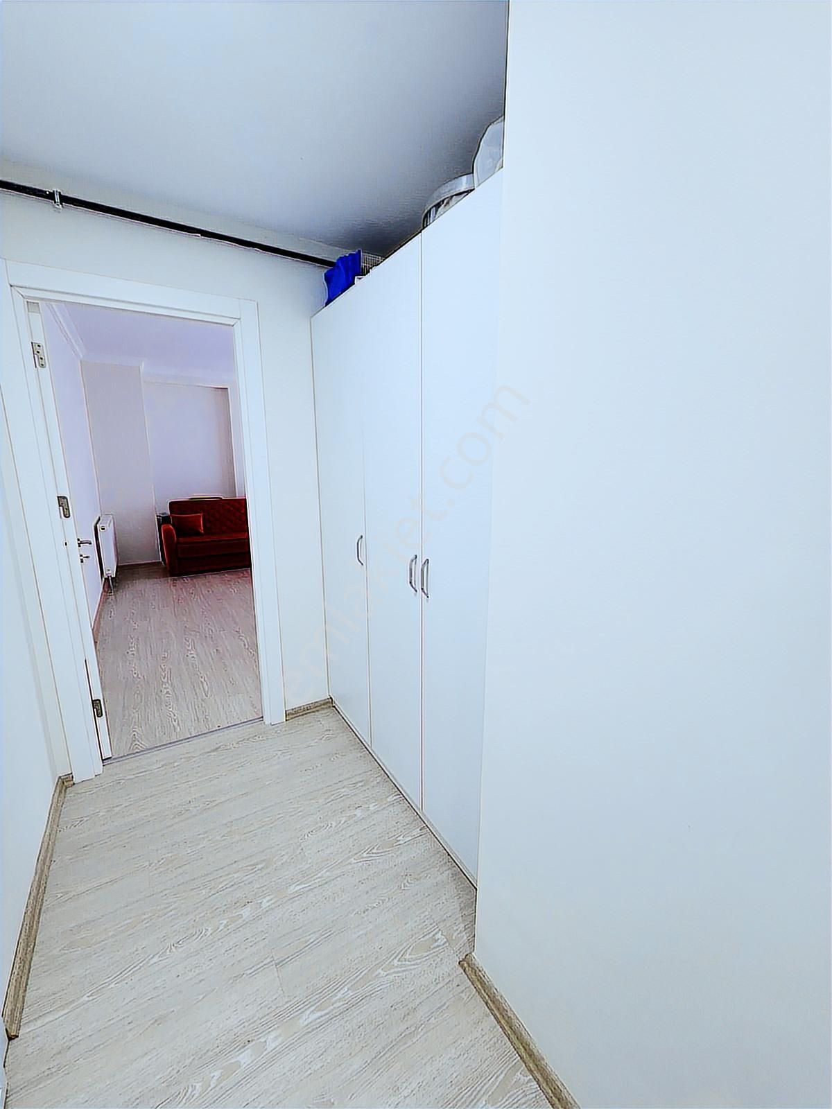 Maltepe Girne Mah.de Site De 'yüksek Tavanlı' 3+2 Satılık Dublex - Görsel 24