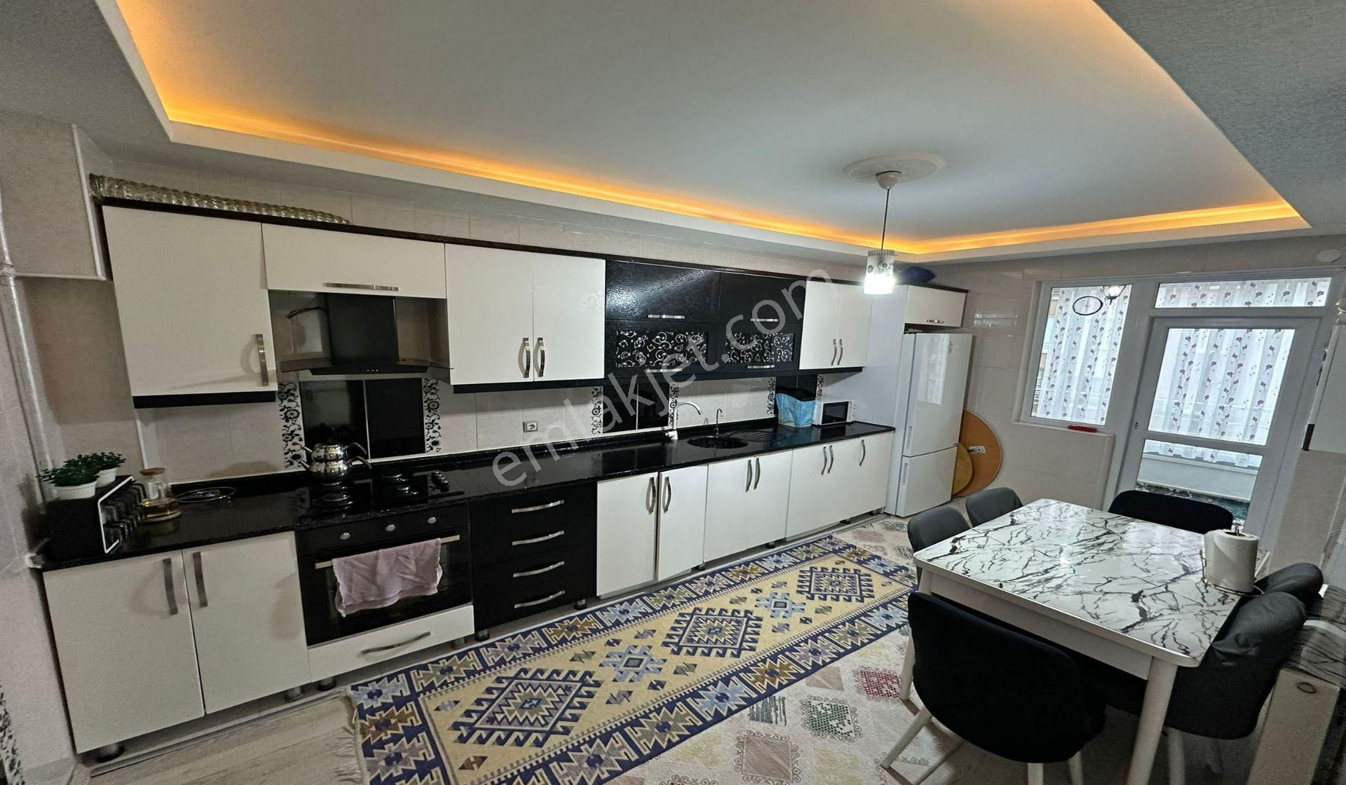 Atapark Çambaşı Caddeyakını Yeni Bina Lüks Yapılı Geniş