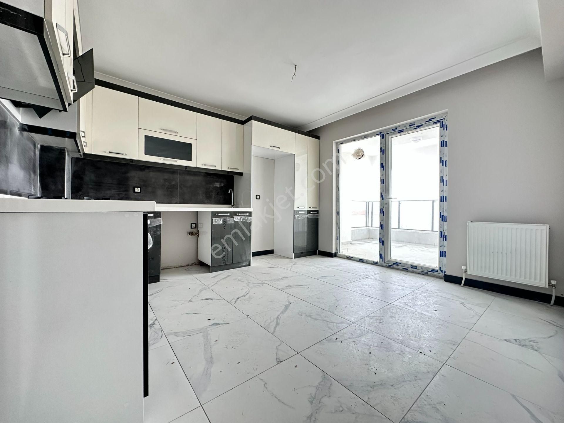 Pursaklar Mehmet Zengin Emlak'tan Asansörlü Sıfır Oturuma Hazır 3.kat 3+1 Yapılı Masrafsız Daire - Görsel 2