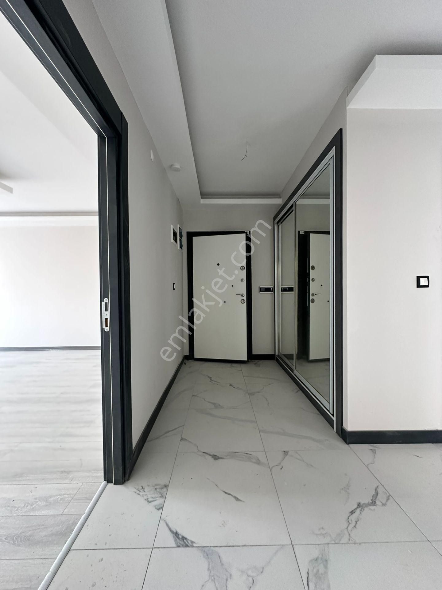 Pursaklar Mehmet Zengin Emlak'tan Asansörlü Sıfır Oturuma Hazır 3.kat 3+1 Yapılı Masrafsız Daire - Görsel 26